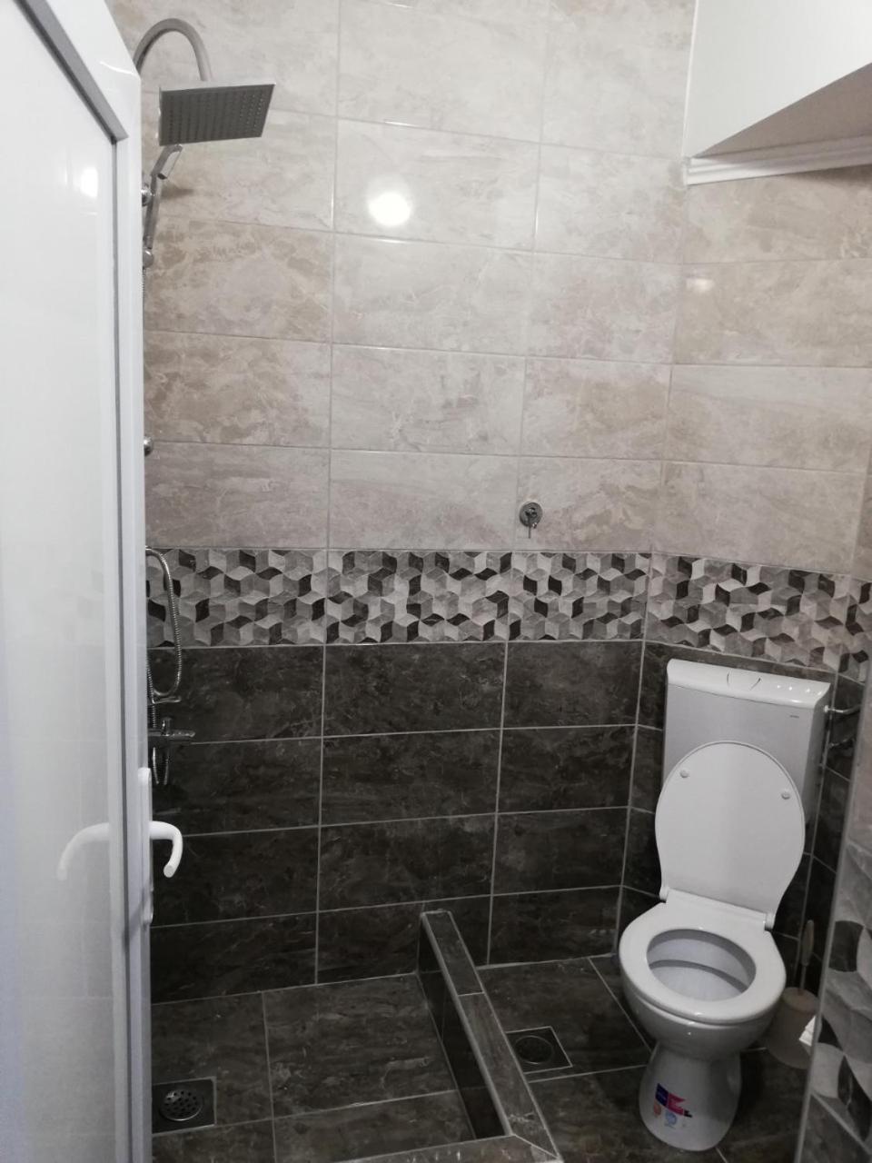 Photo 48