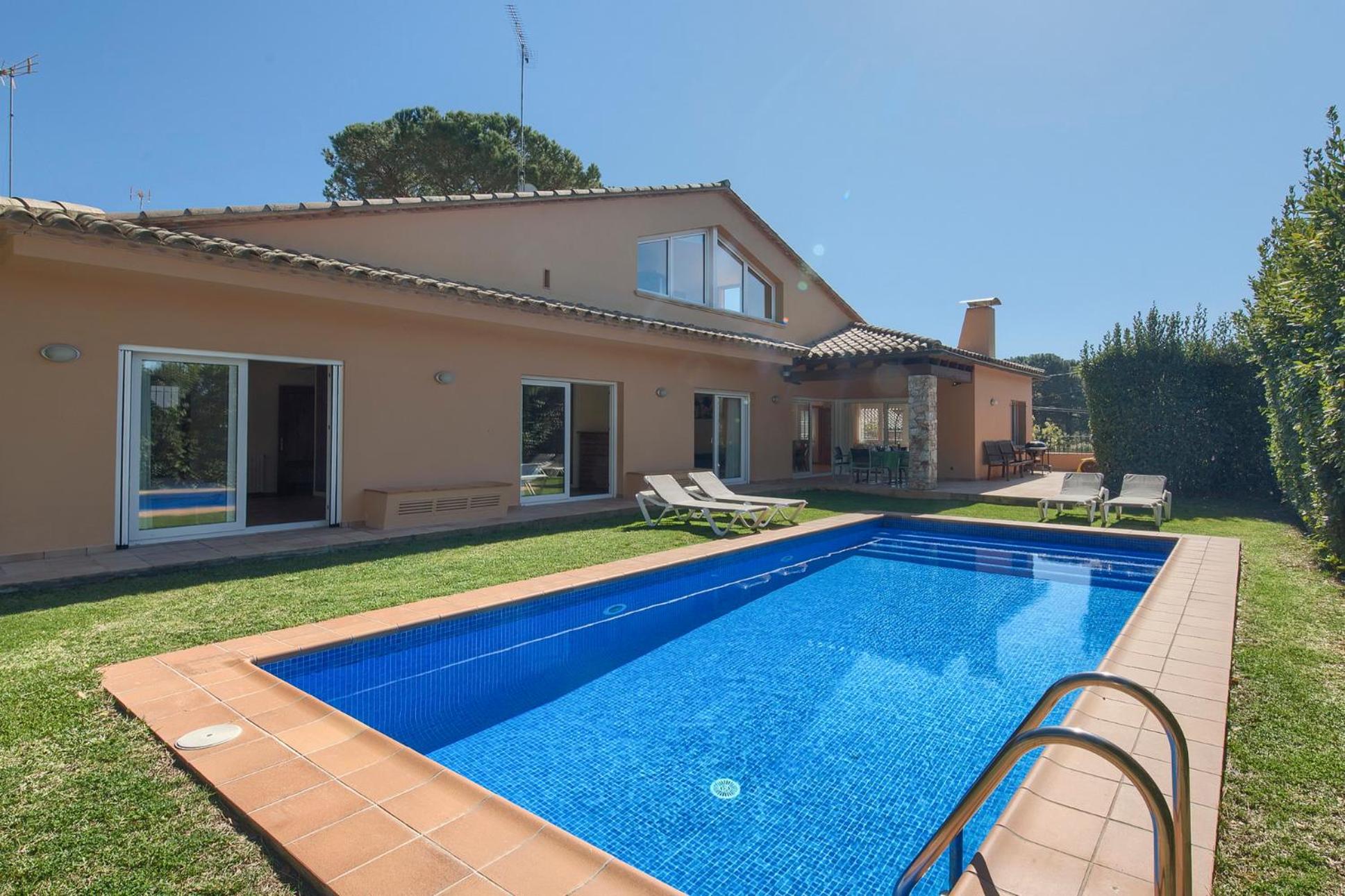 5 bedroom house in Begur with private pool and garden (Ref.H53) view 2