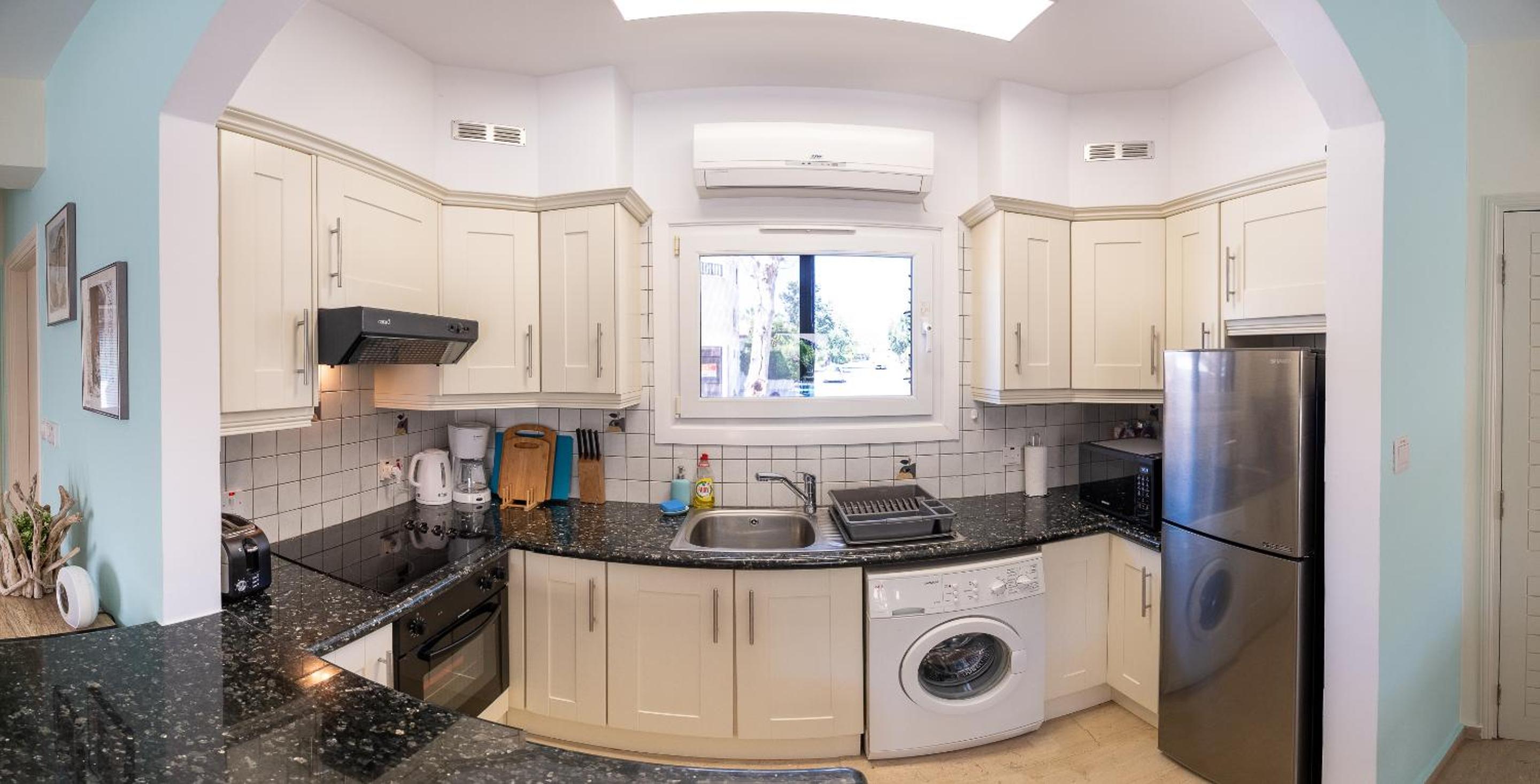 Dalia 2 Bedroom Apartment with Pool & Garden, Parking, Walk to Beach, Gated Complex