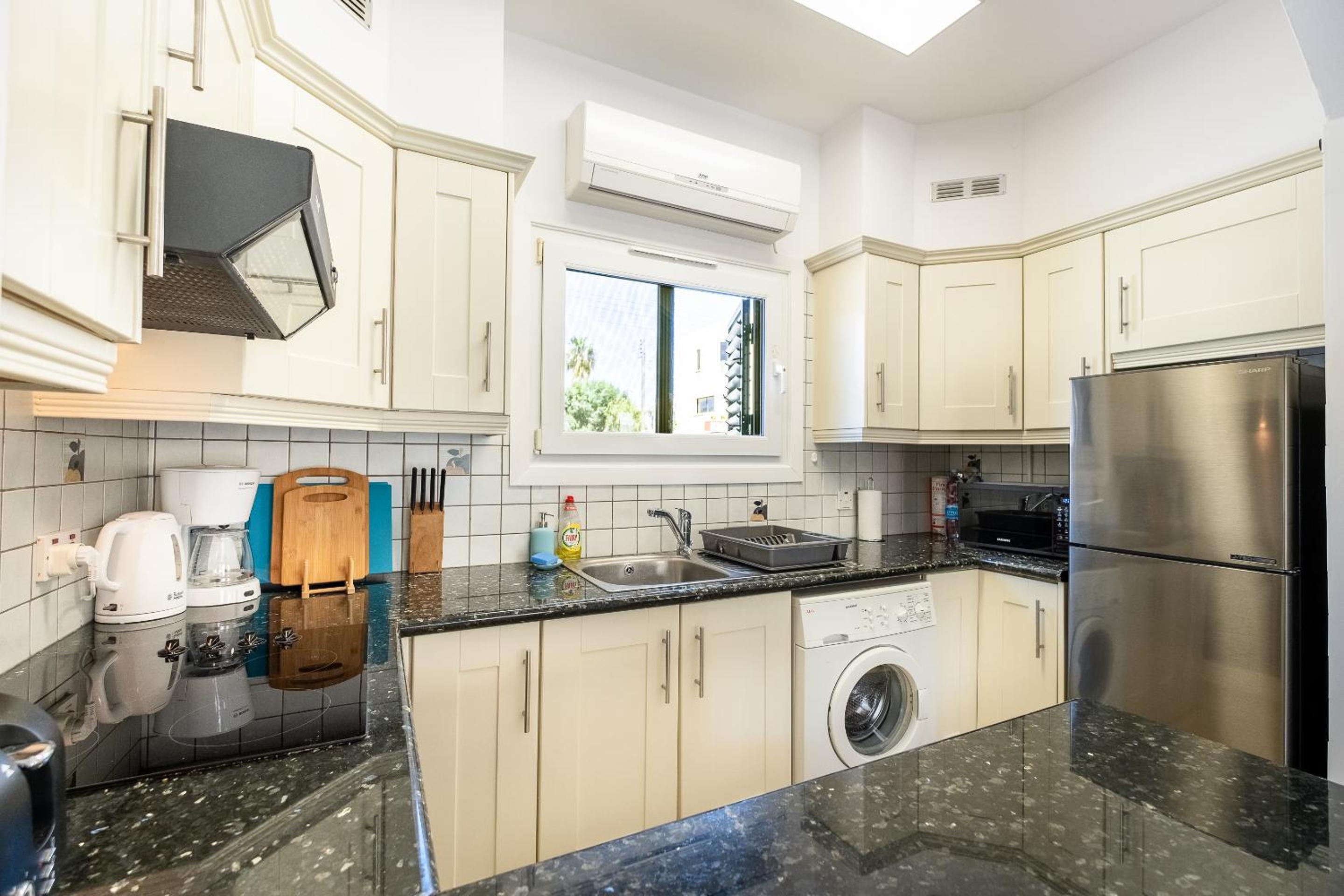 Dalia 2 Bedroom Apartment with Pool & Garden, Parking, Walk to Beach, Gated Complex