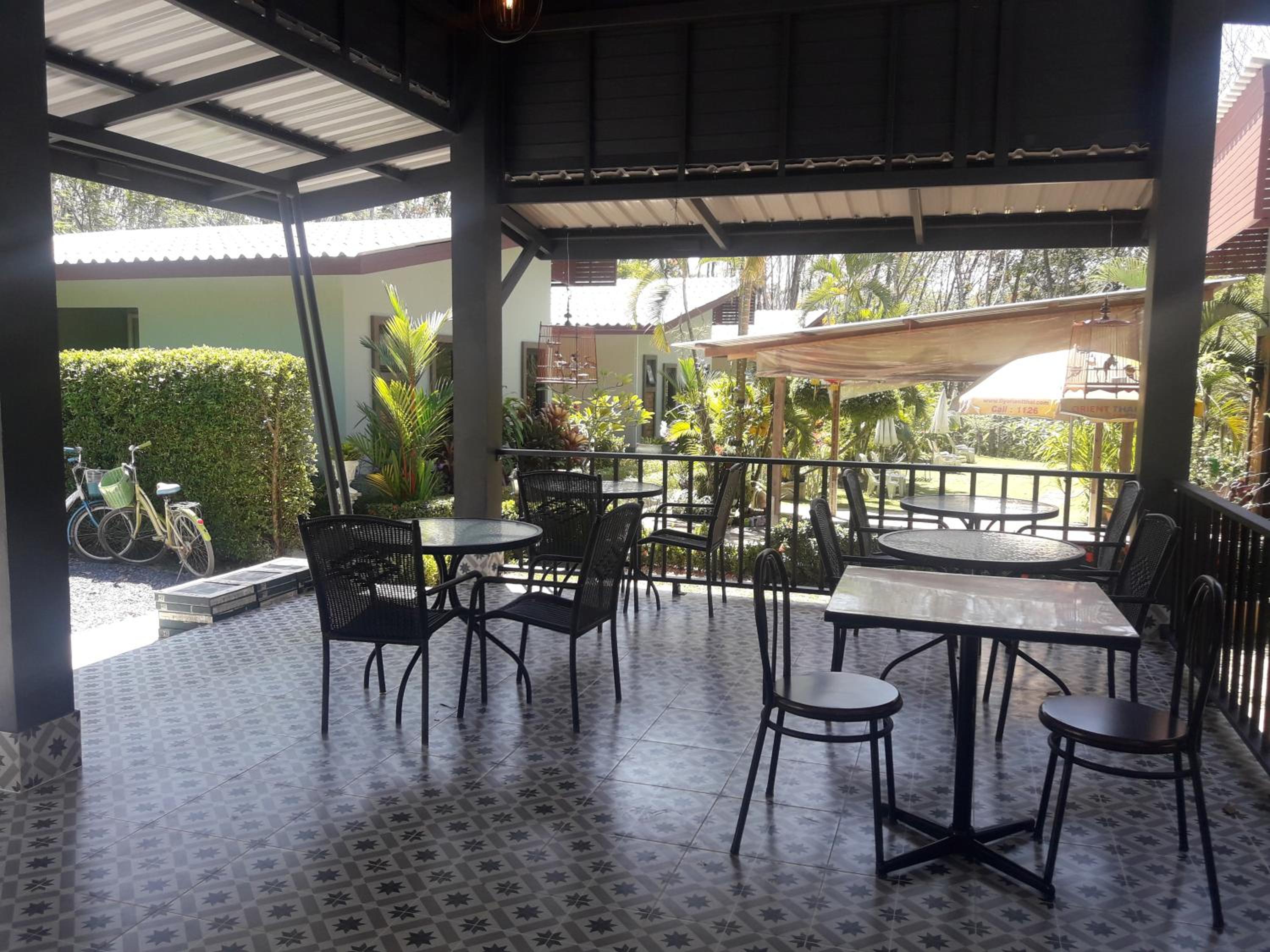 Phuket Sirinapha Resort