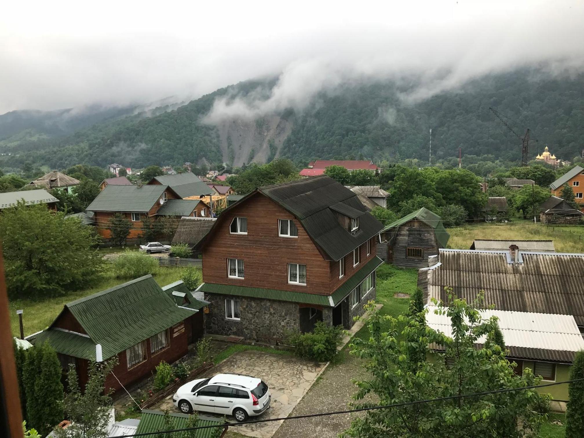 Садиба Червона калина Private estate Chervona Kalyna