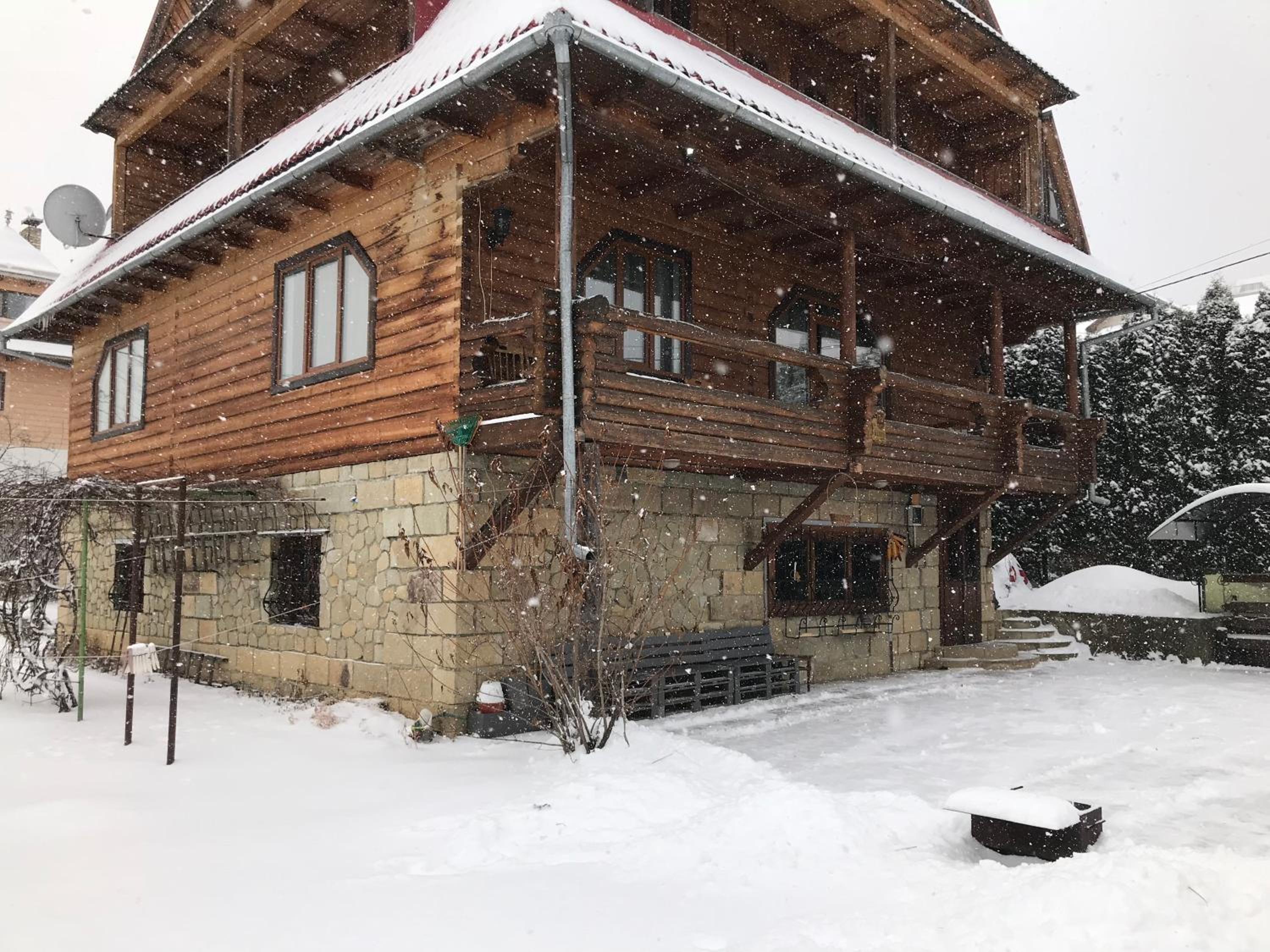 Садиба Червона калина Private estate Chervona Kalyna