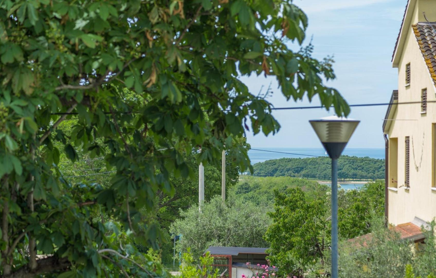 Apartment Romano with Sea View near Poreč view 2