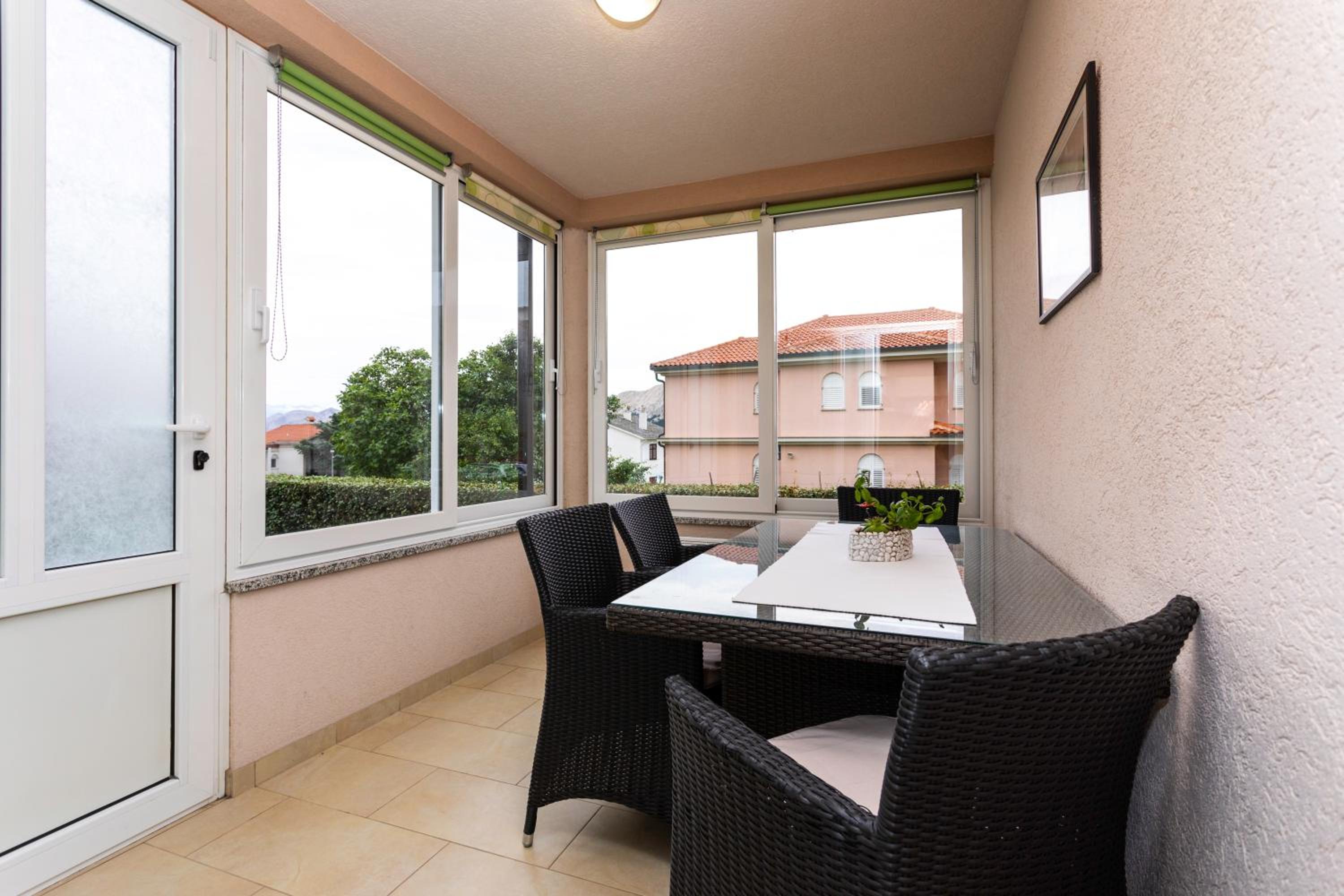 Apartments Mia view 2