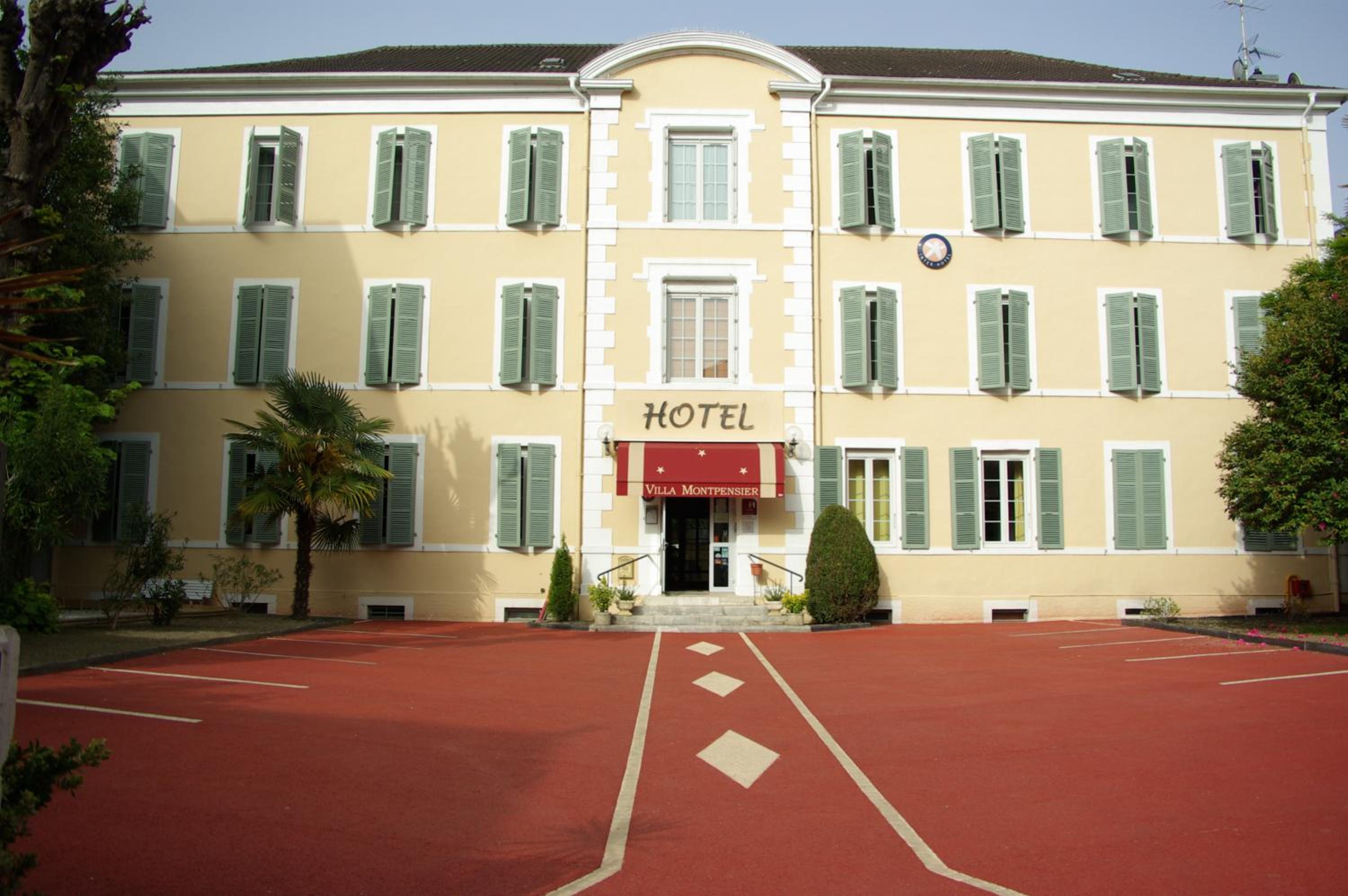 Pau Vacations - The Originals Boutique, Villa Montpensier, Pau - Property Image 2