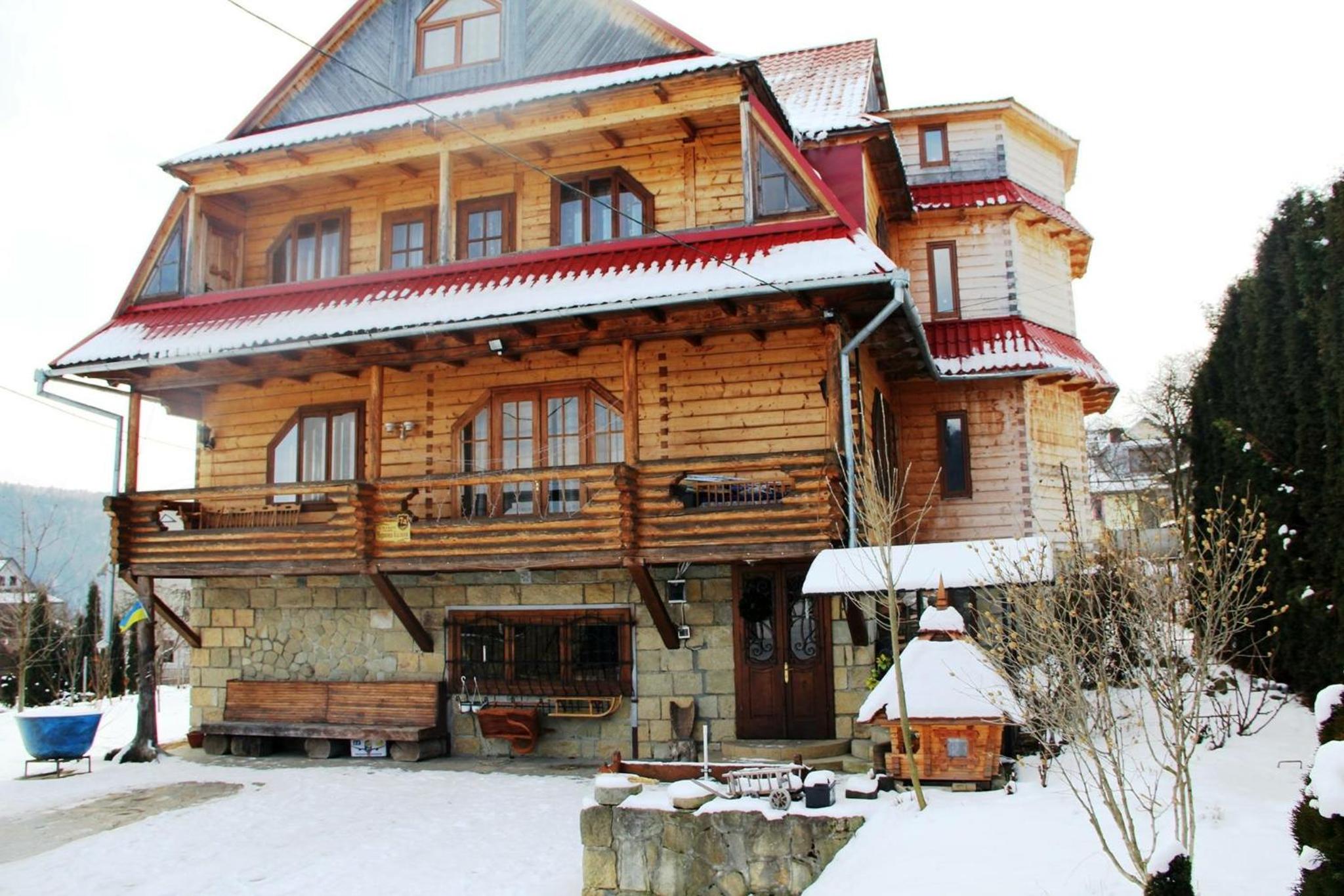 Садиба Червона калина Private estate Chervona Kalyna