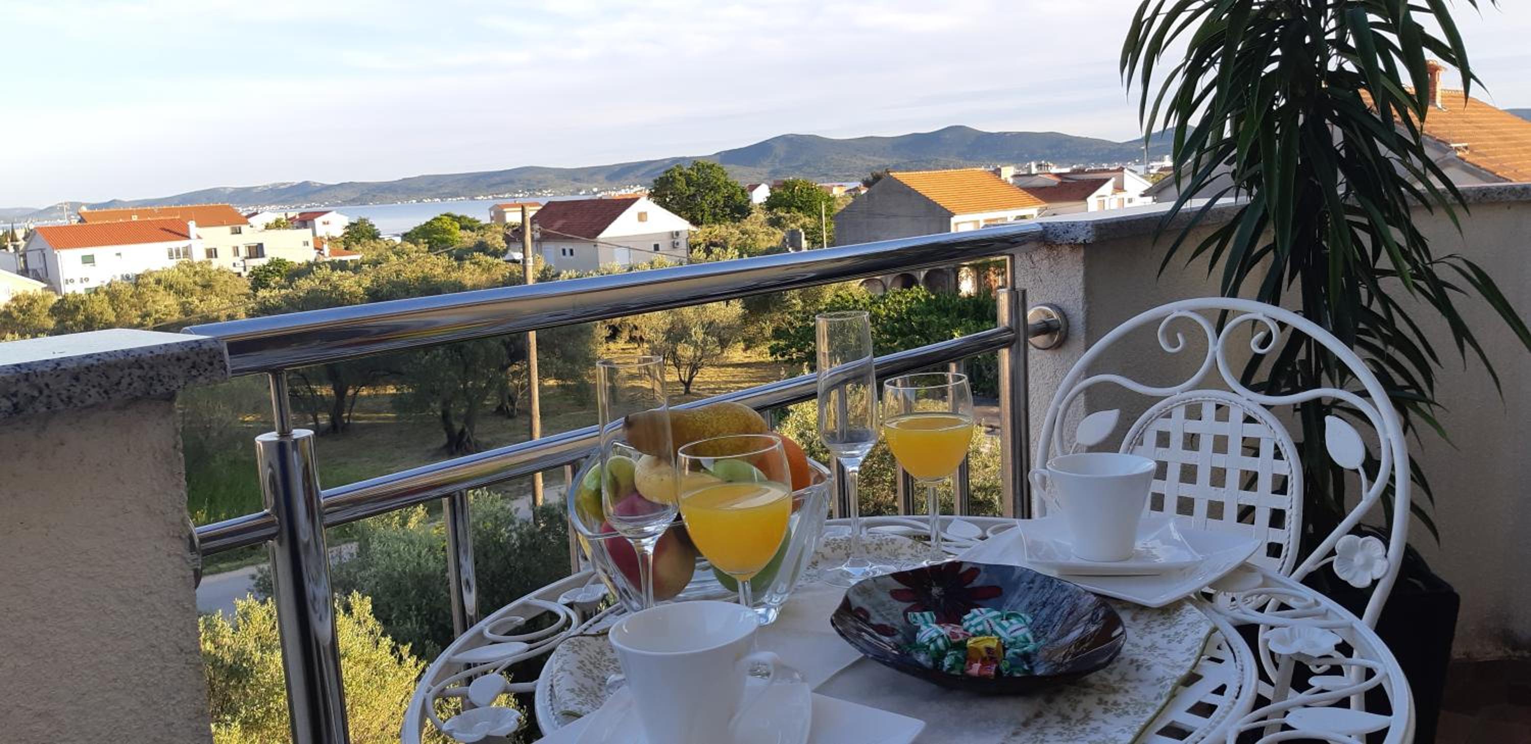 Apartmani Lili view 3