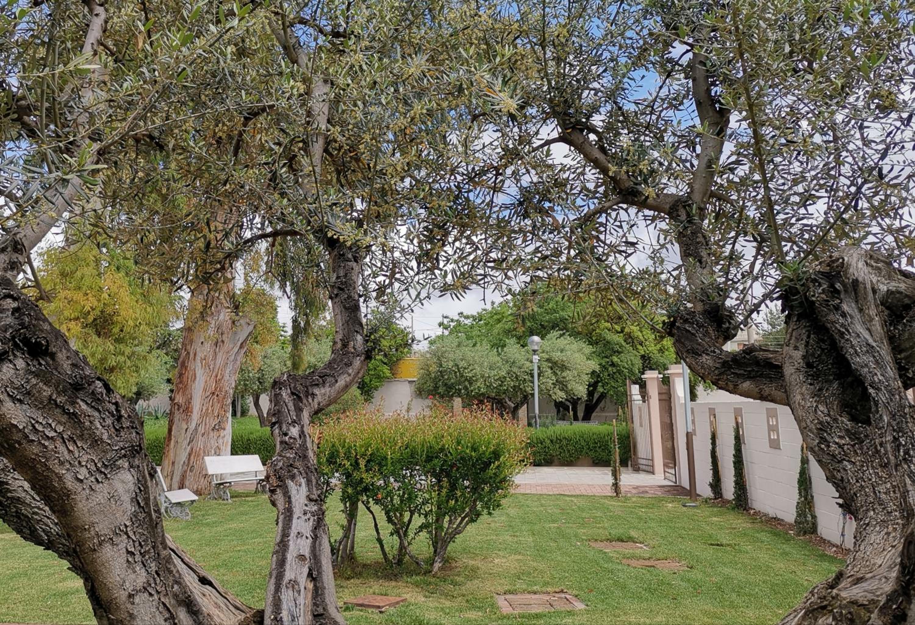 FLOS Guest House