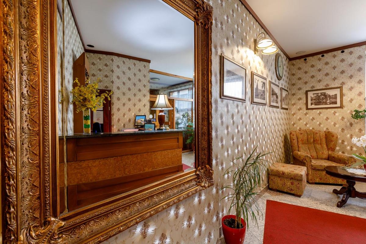 hotel reception