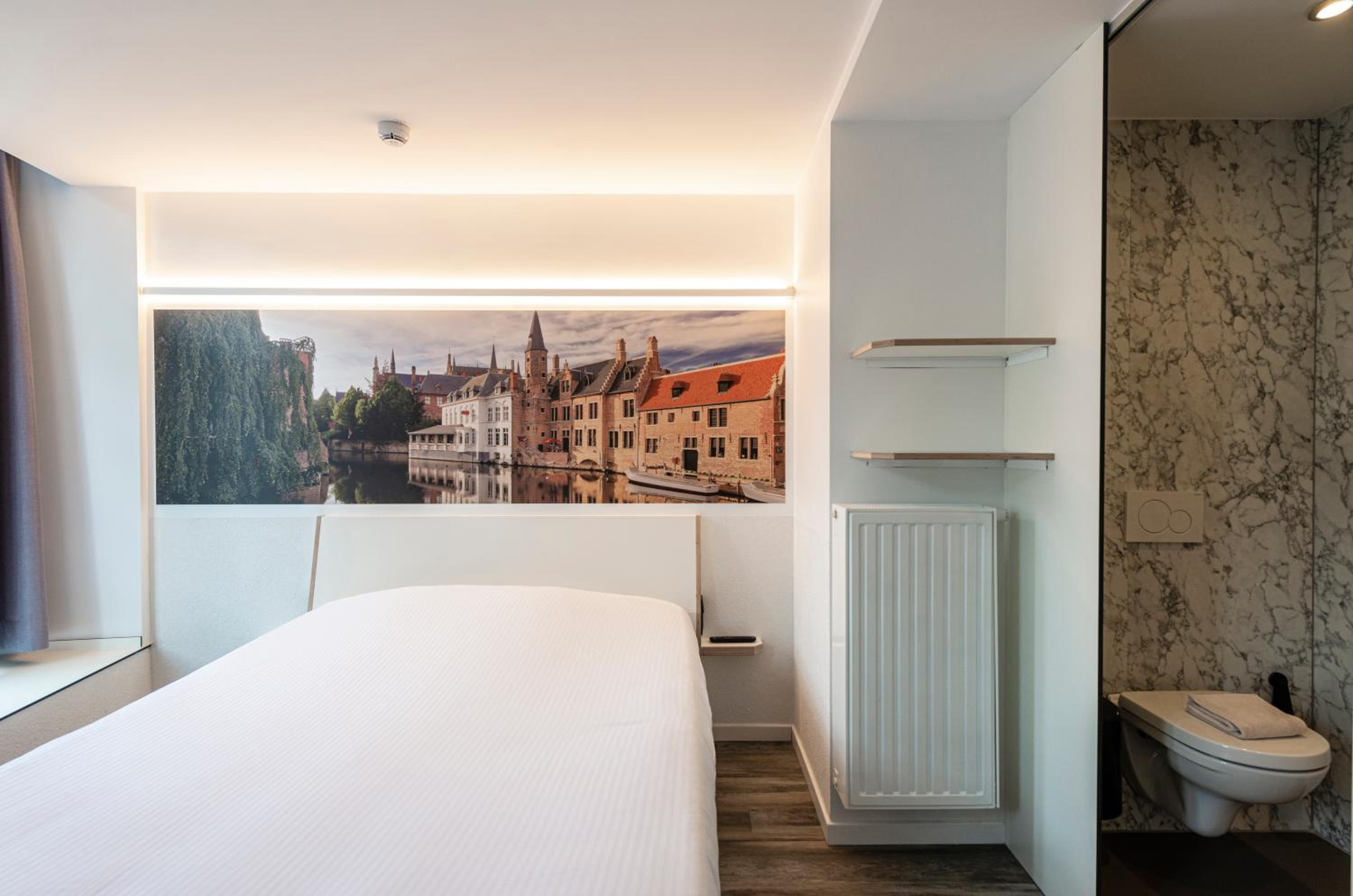 Bruges Vacations - Canalview Hotel Ter Reien - Property Image 76