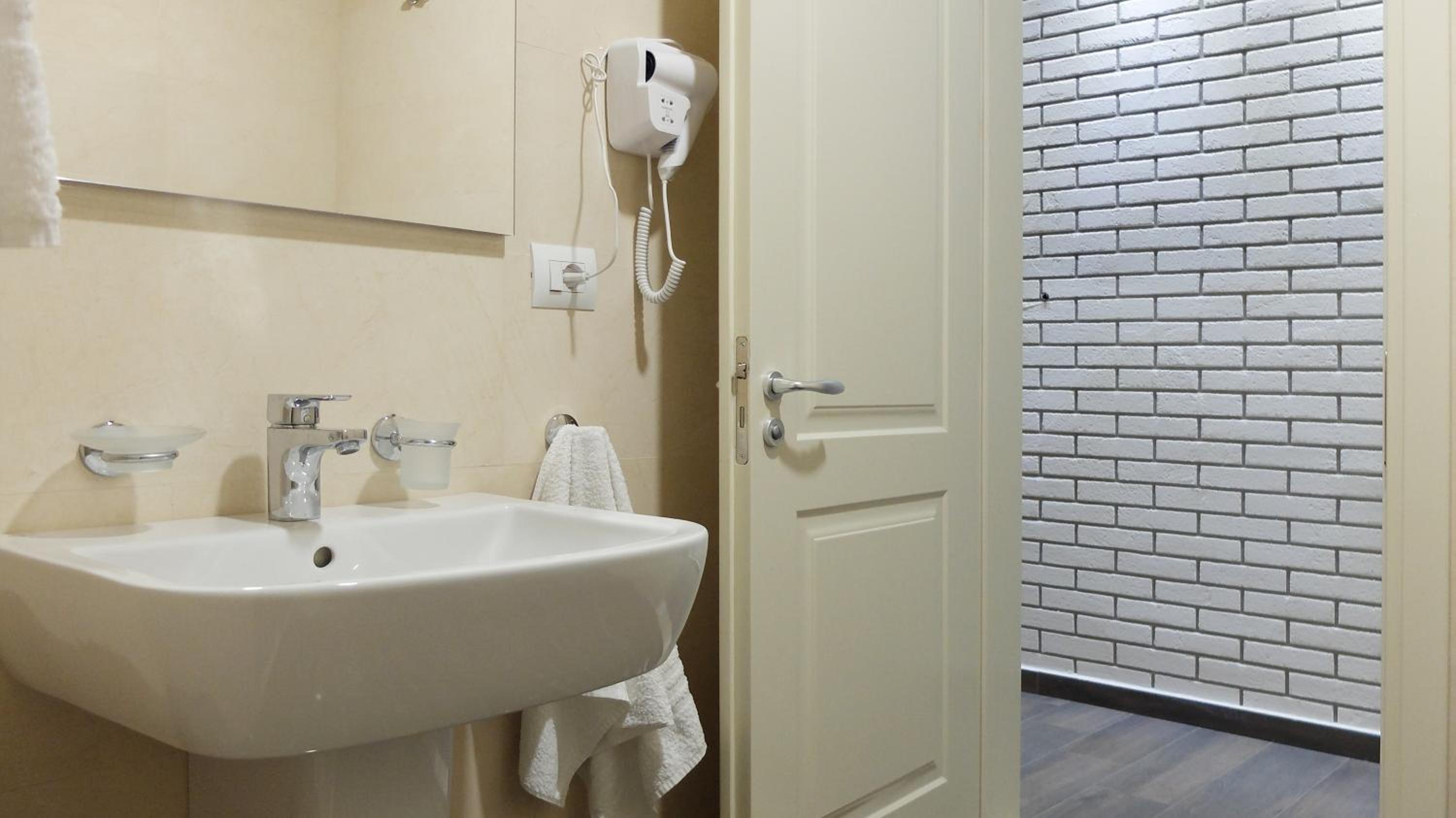 Sunrise Luxury Apartments, photo 47
