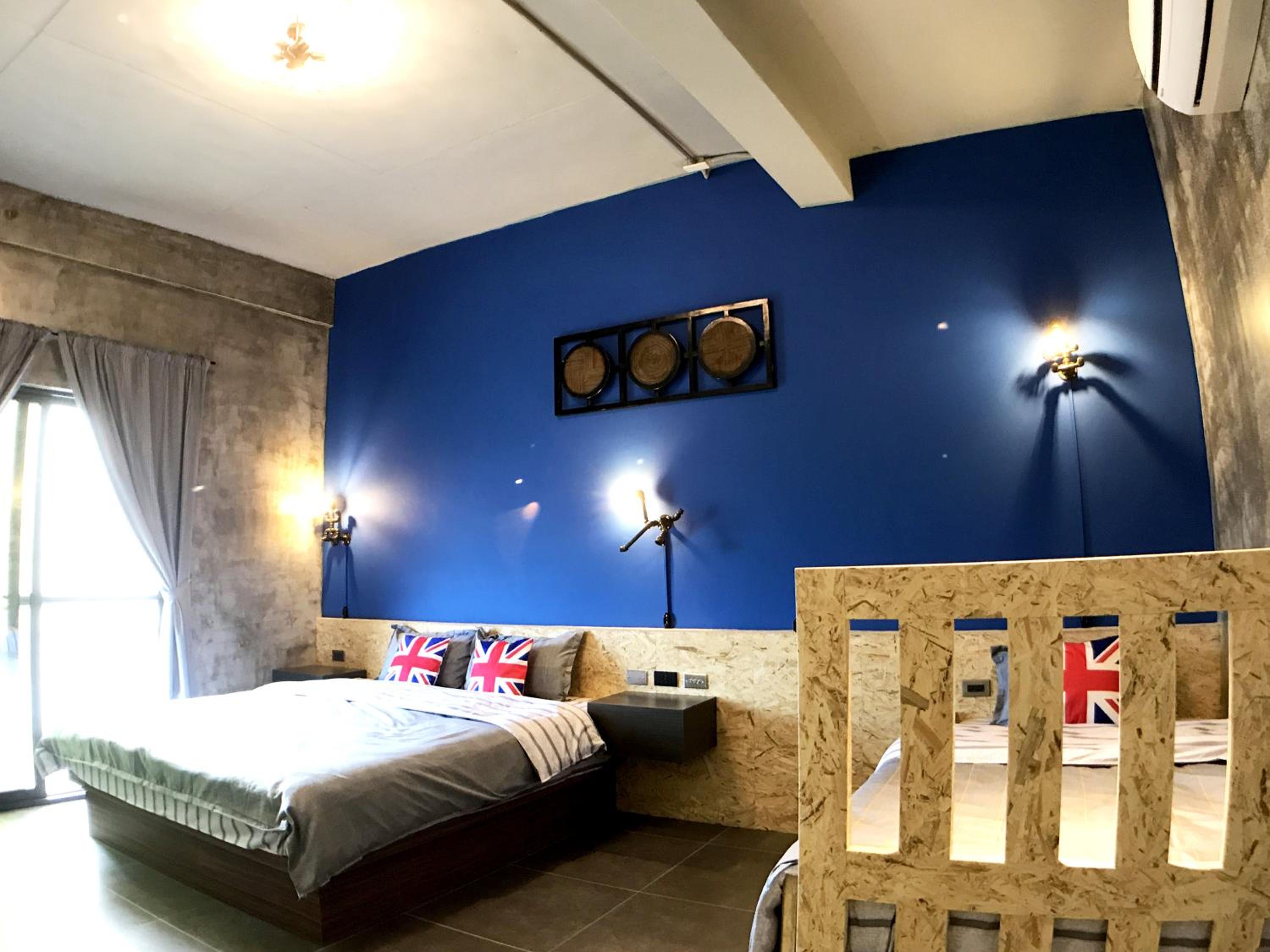 ALL BLUE view 5
