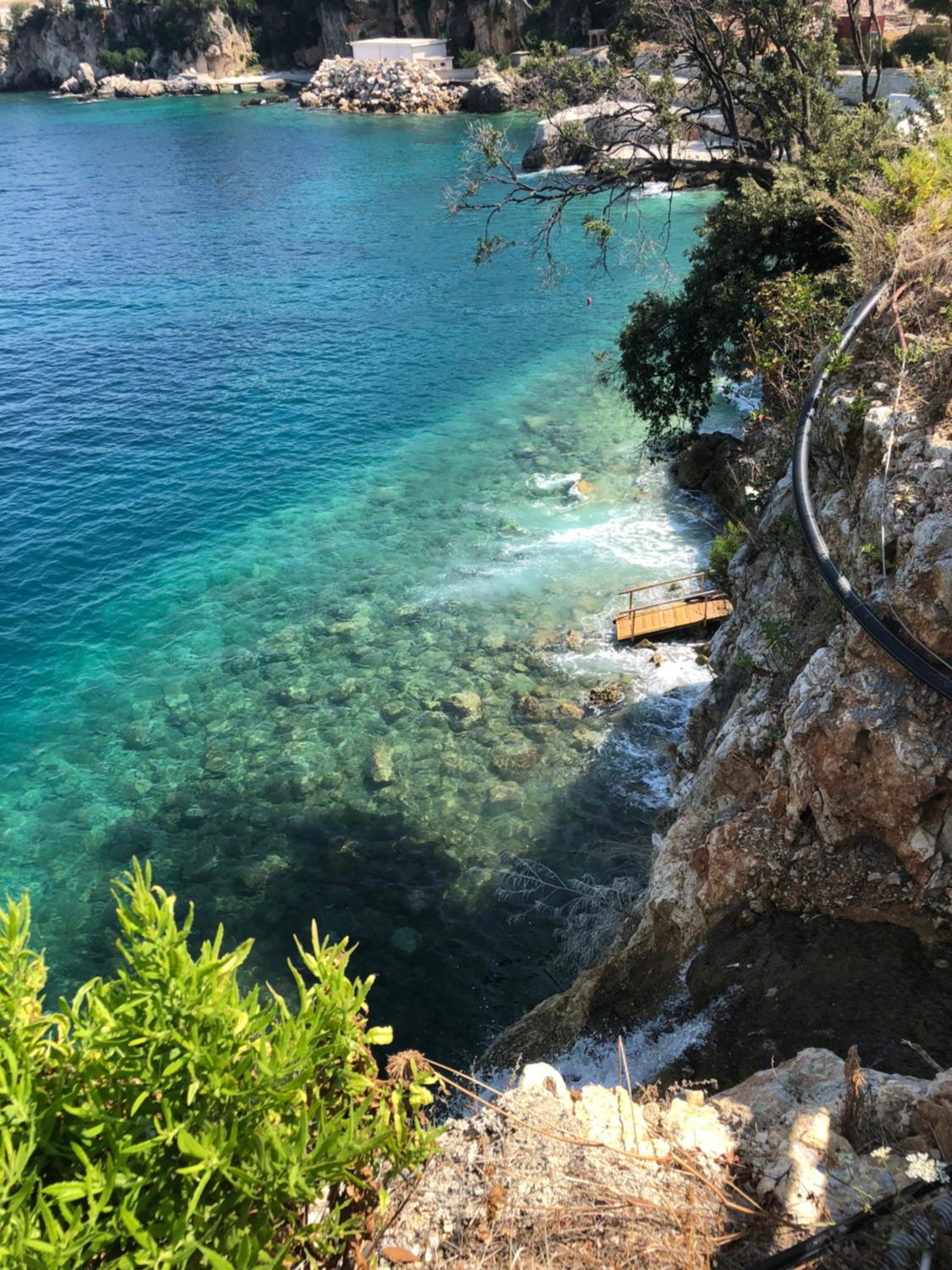 Amazing View! B & C New Apartment in Vlora