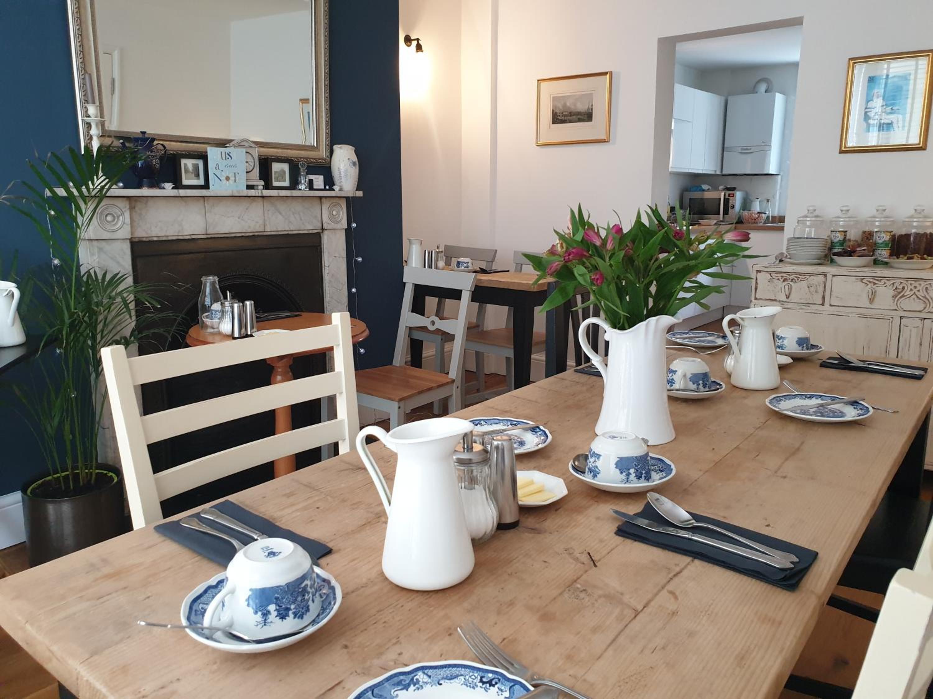 Starlings Guest House