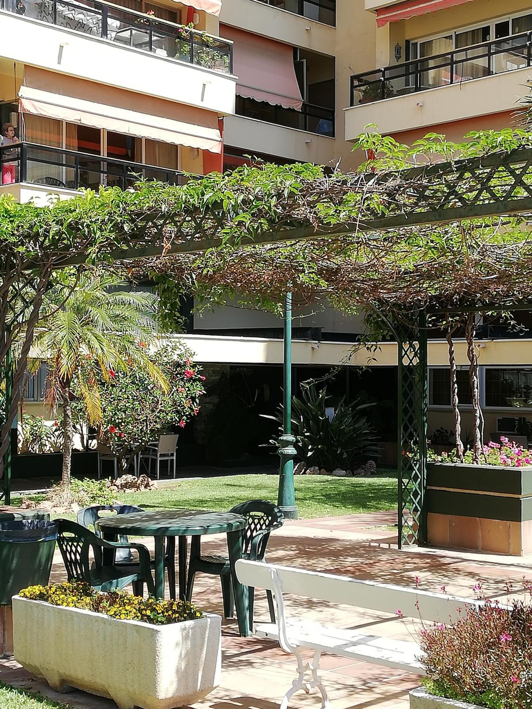 Torremolinos Beach Apartment view 4