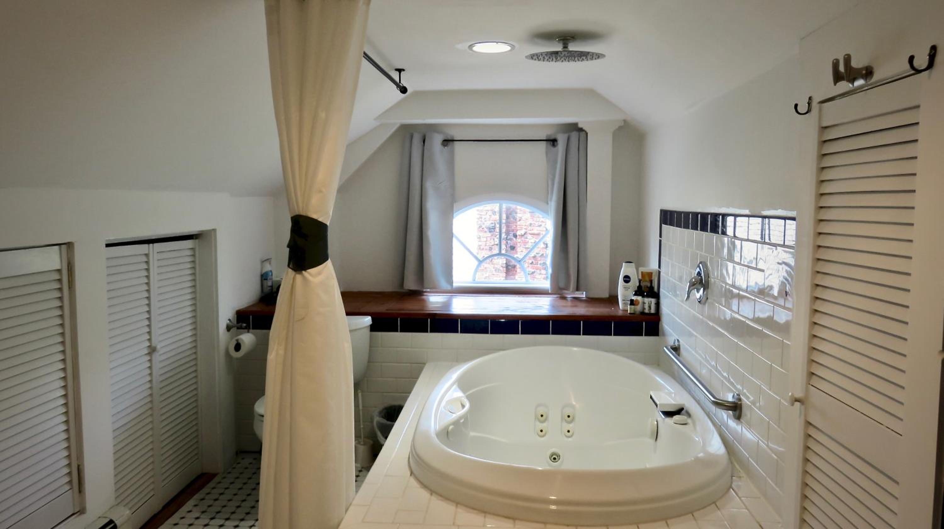 GuestHouse view 5