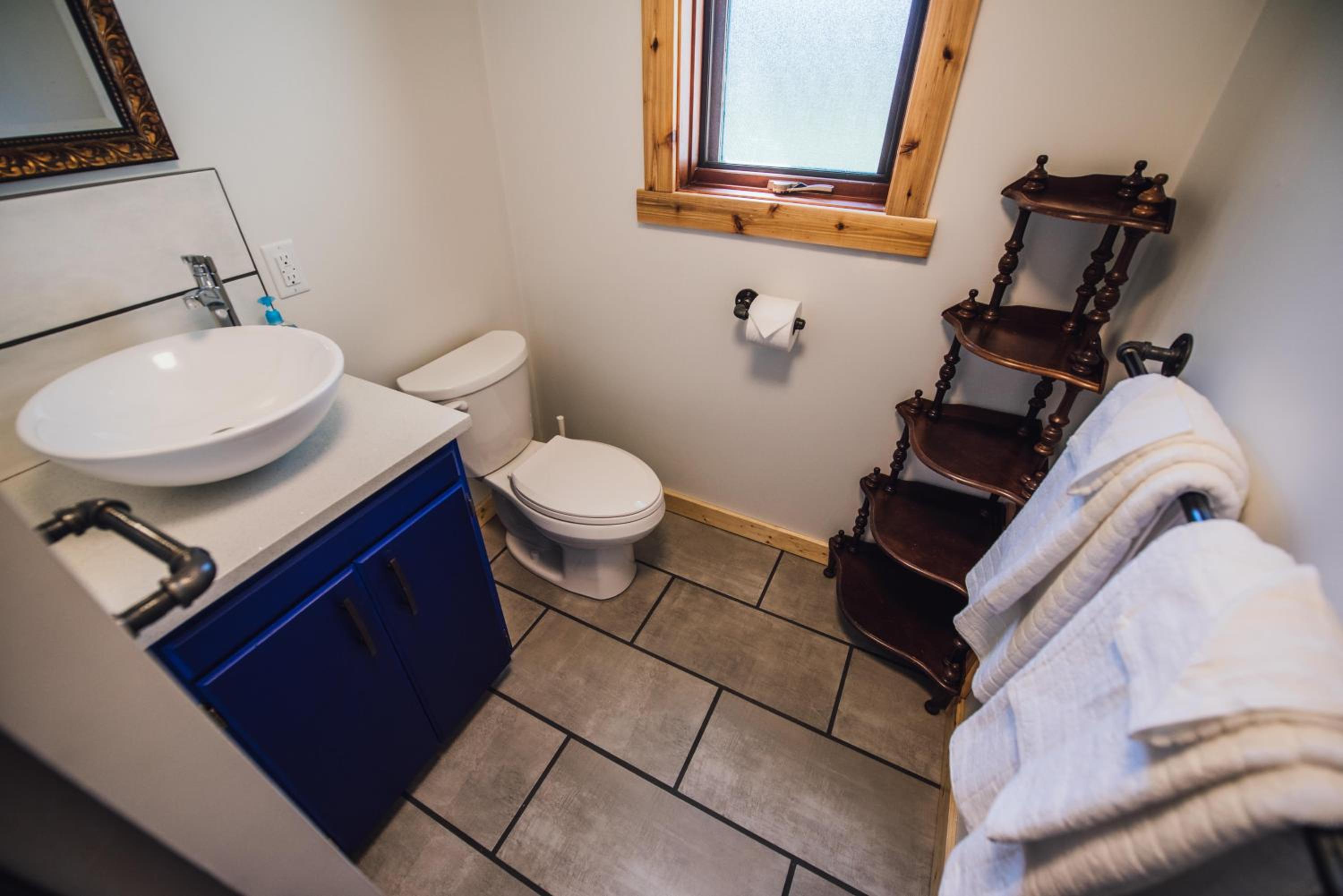 Grizzly Paw B&B
