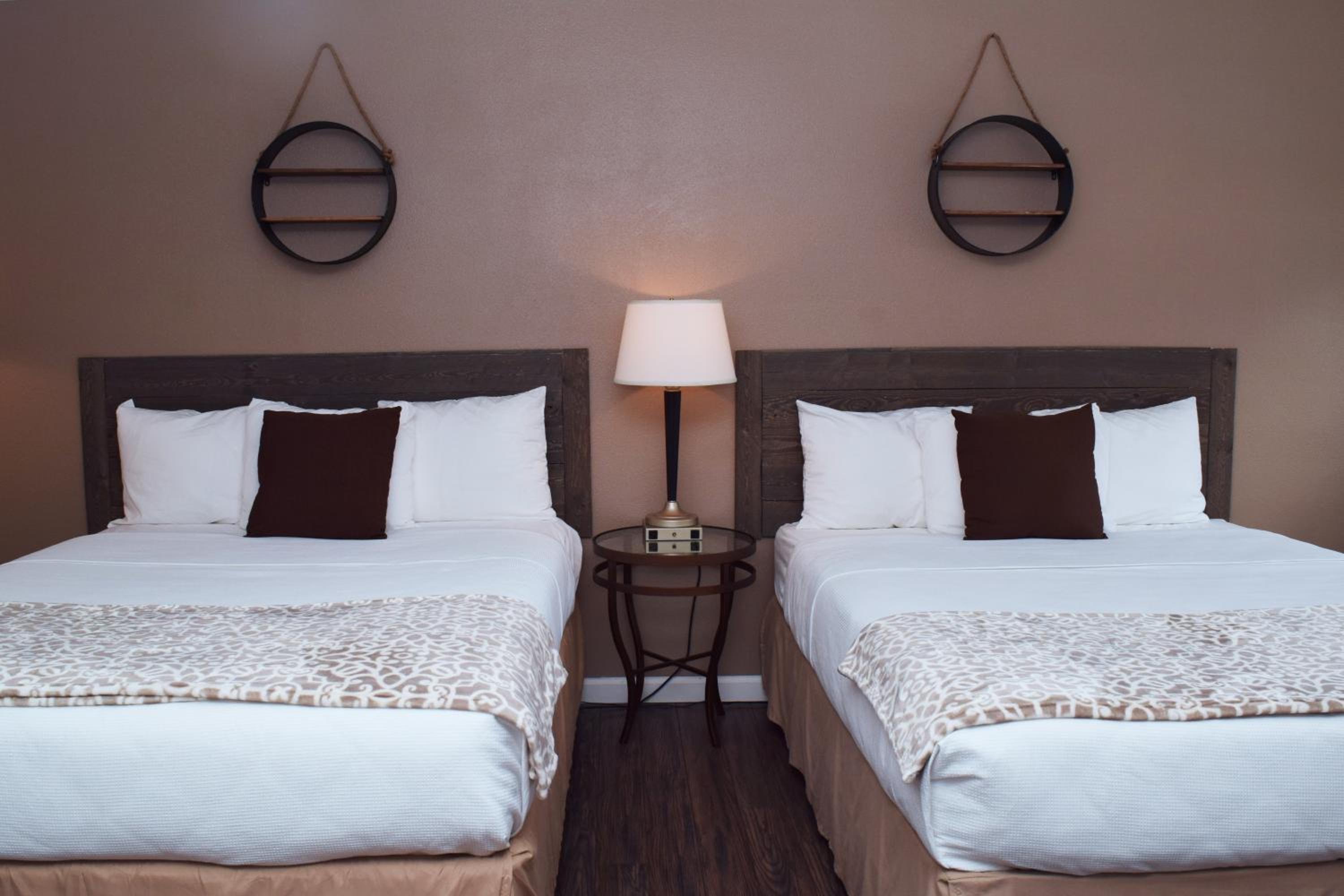 Alpine Trail Ridge Inn - Property Image 31