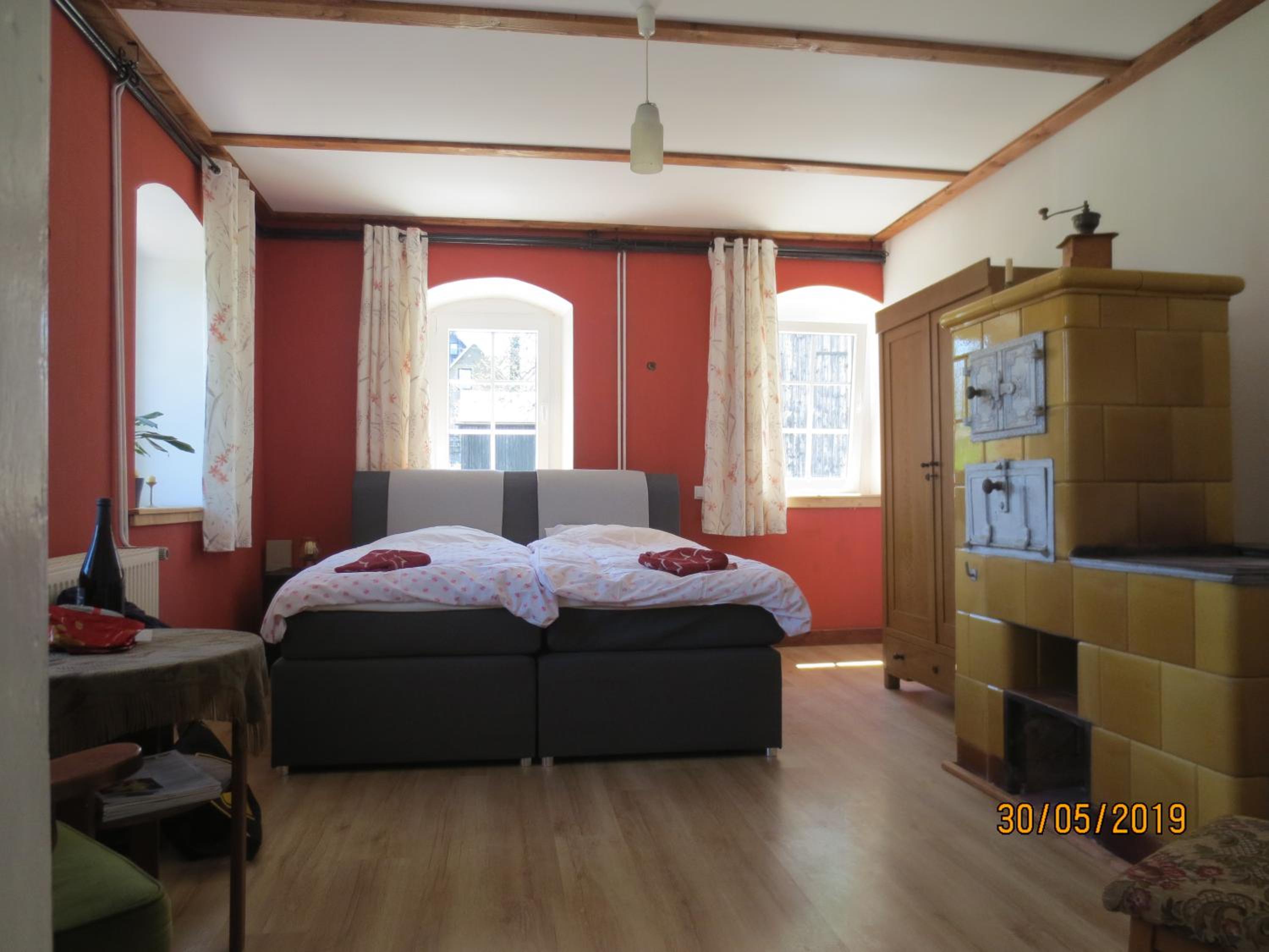 Photo 9