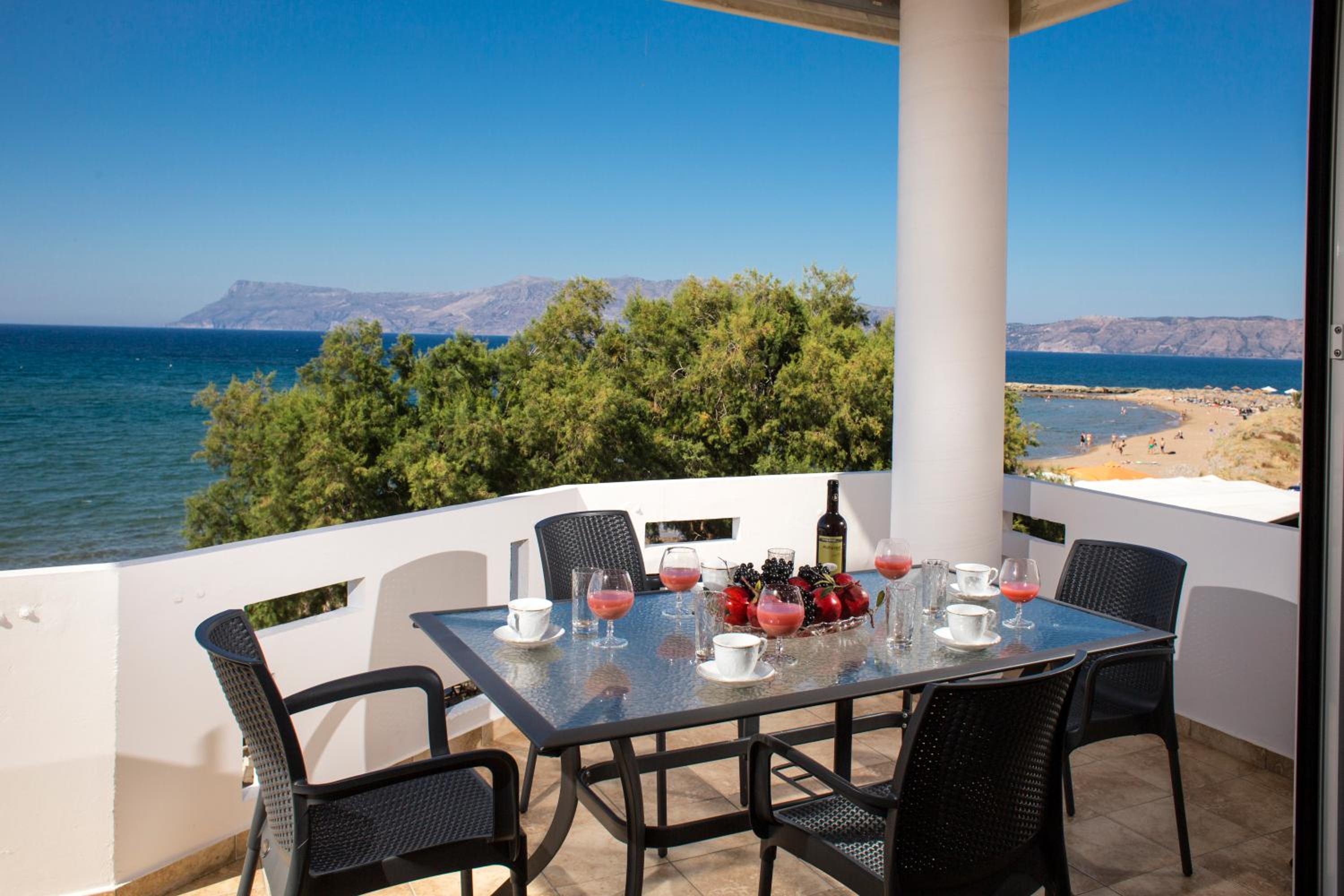 Mavros Molos Seaside Apartment photo 4