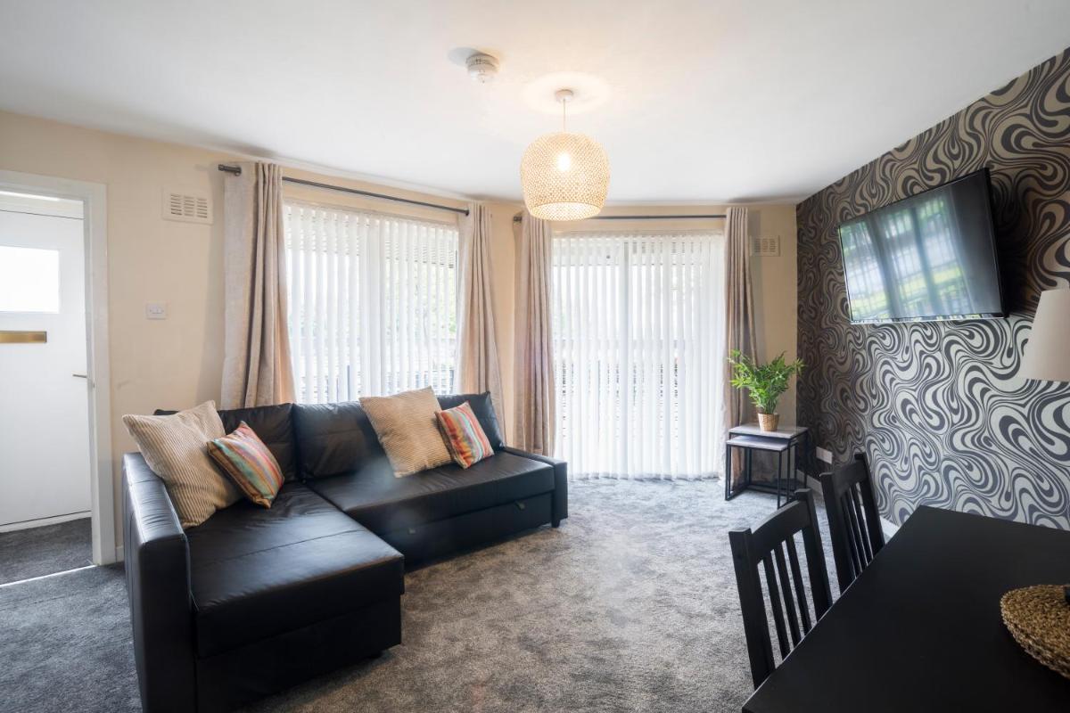 Lomond Serviced Apartments- Emirates view 2