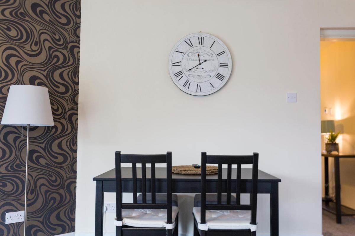 Lomond Serviced Apartments- Emirates view 5