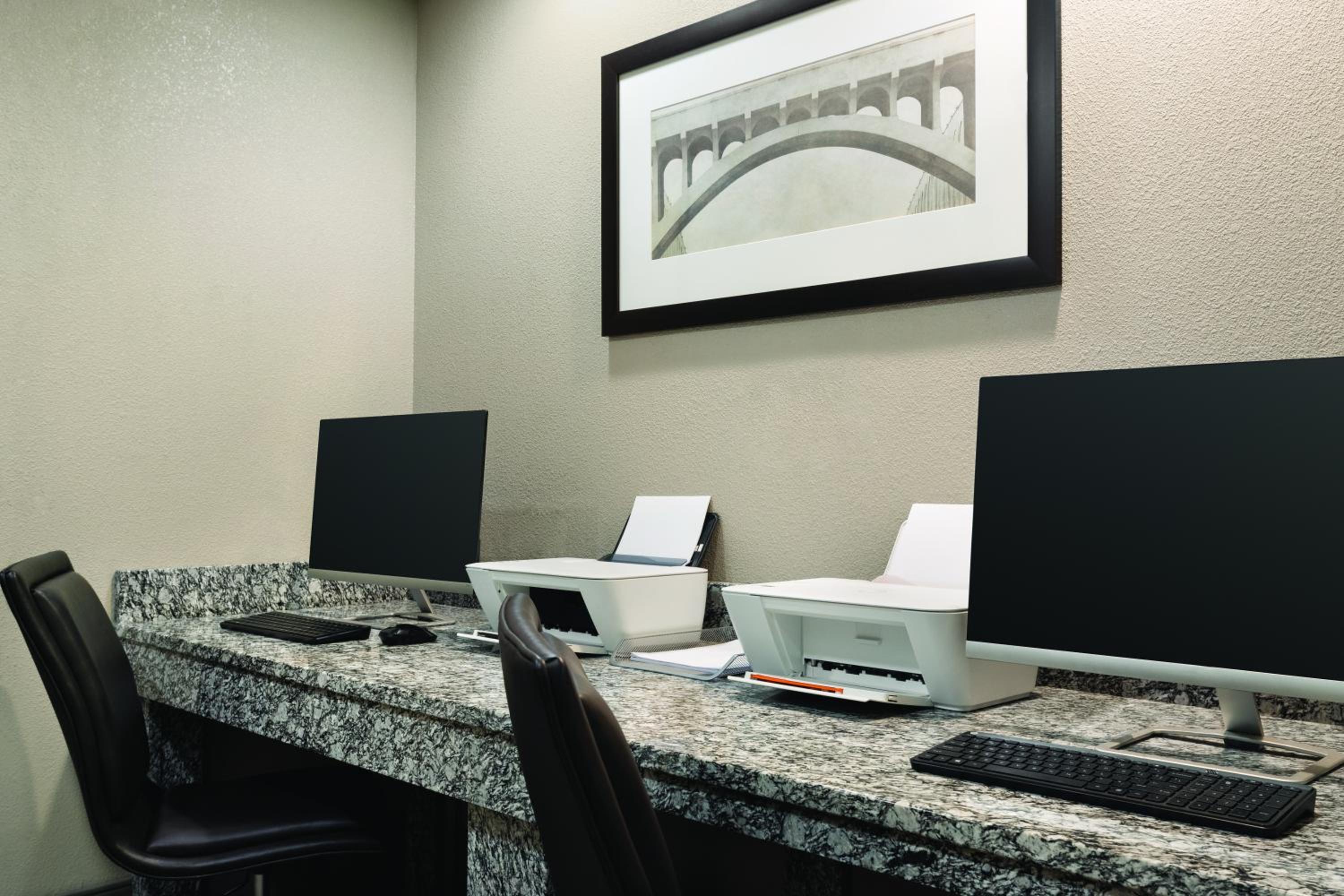 Country Inn Suites by Radisson, Nashville Airport East, TN - Property Image 22