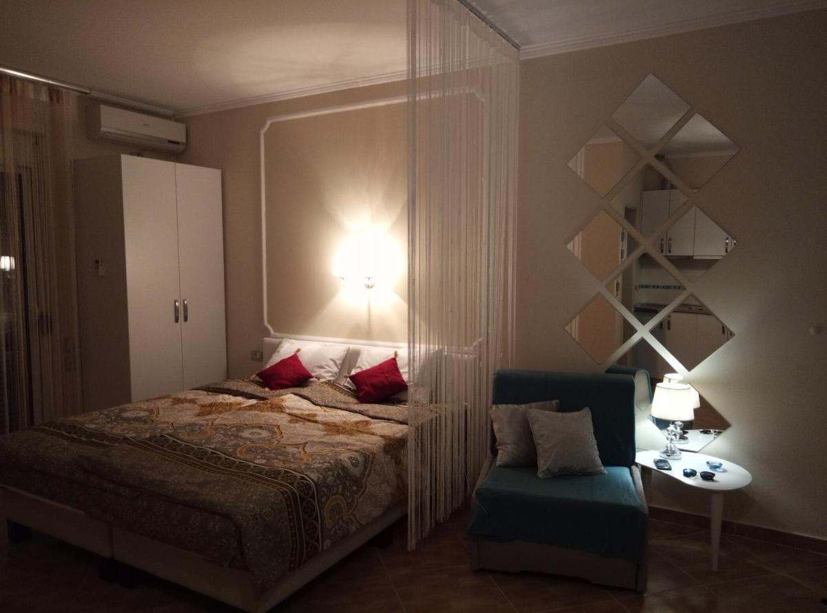 Elen Apartment photo 3