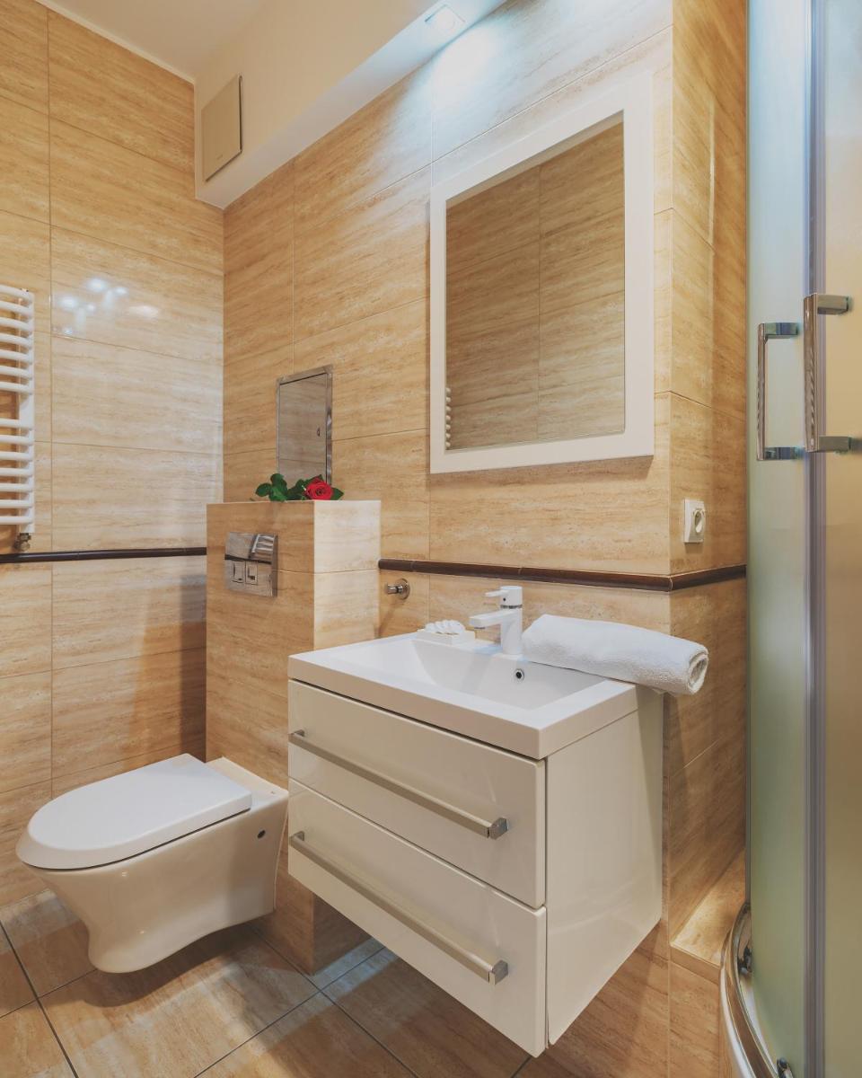 P&O Serviced Apartments FABRYCZNA