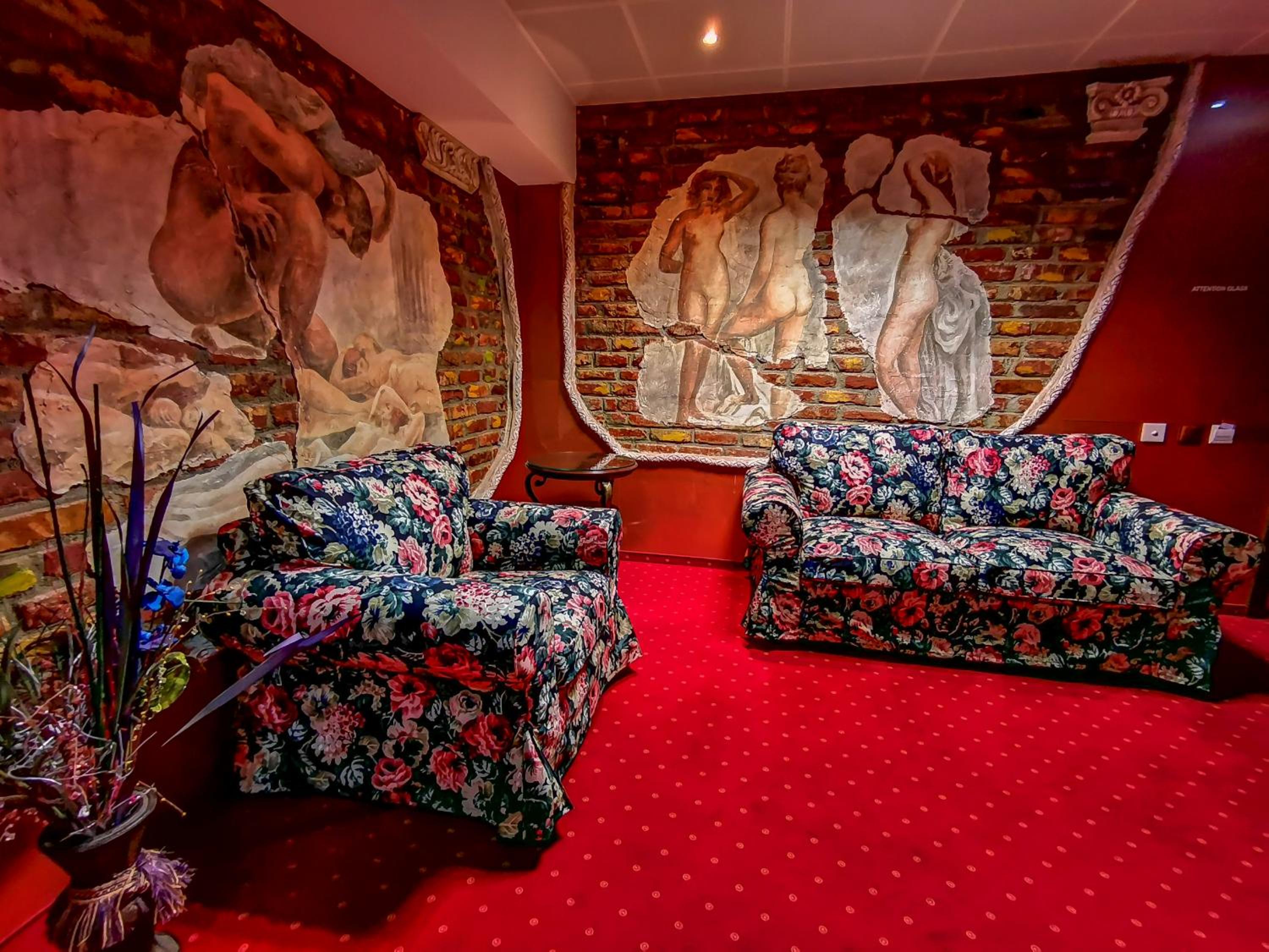 LEGENDS Chambers by Grand Pier Boutique