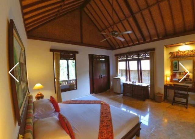 Anomcottages