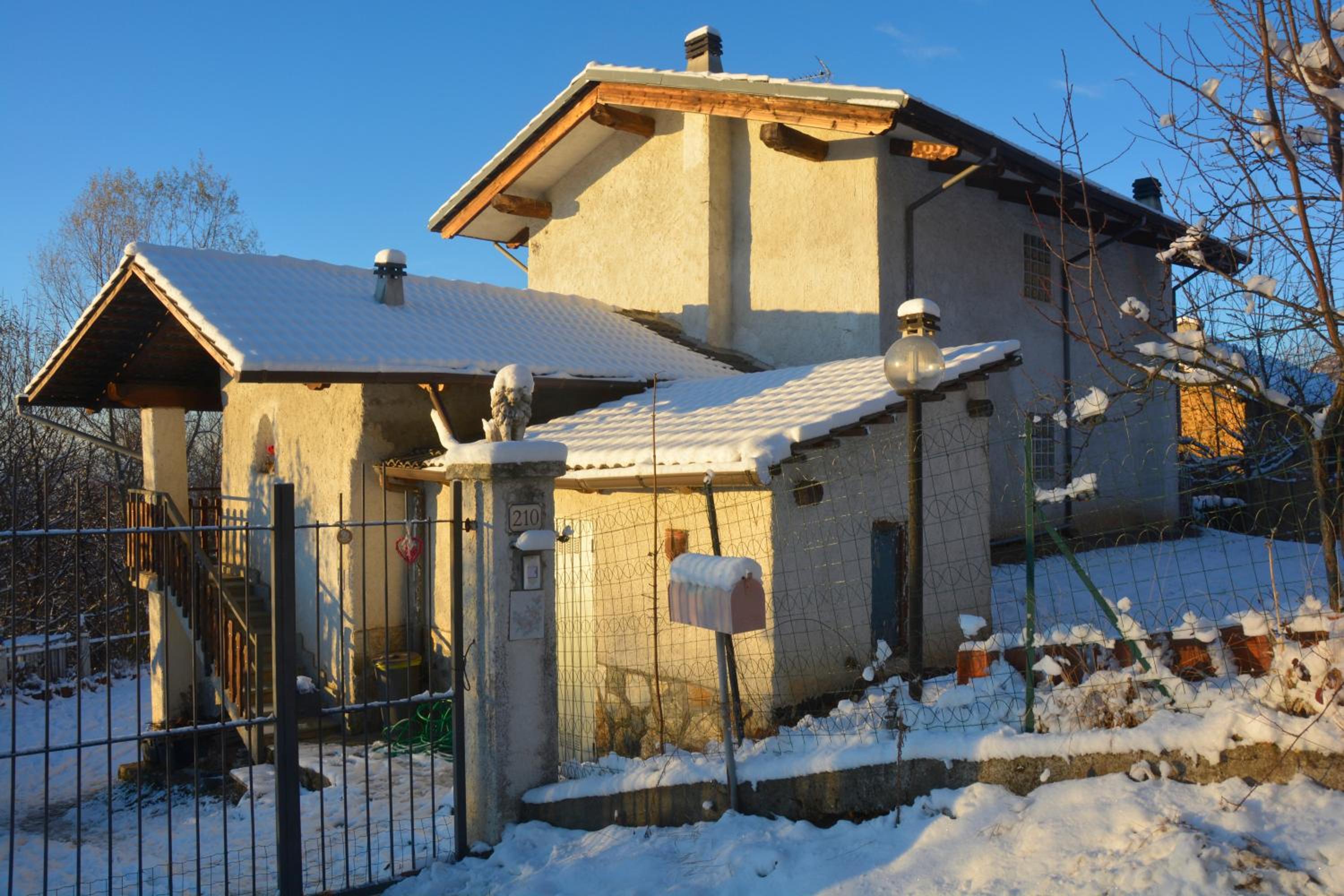Photo 23