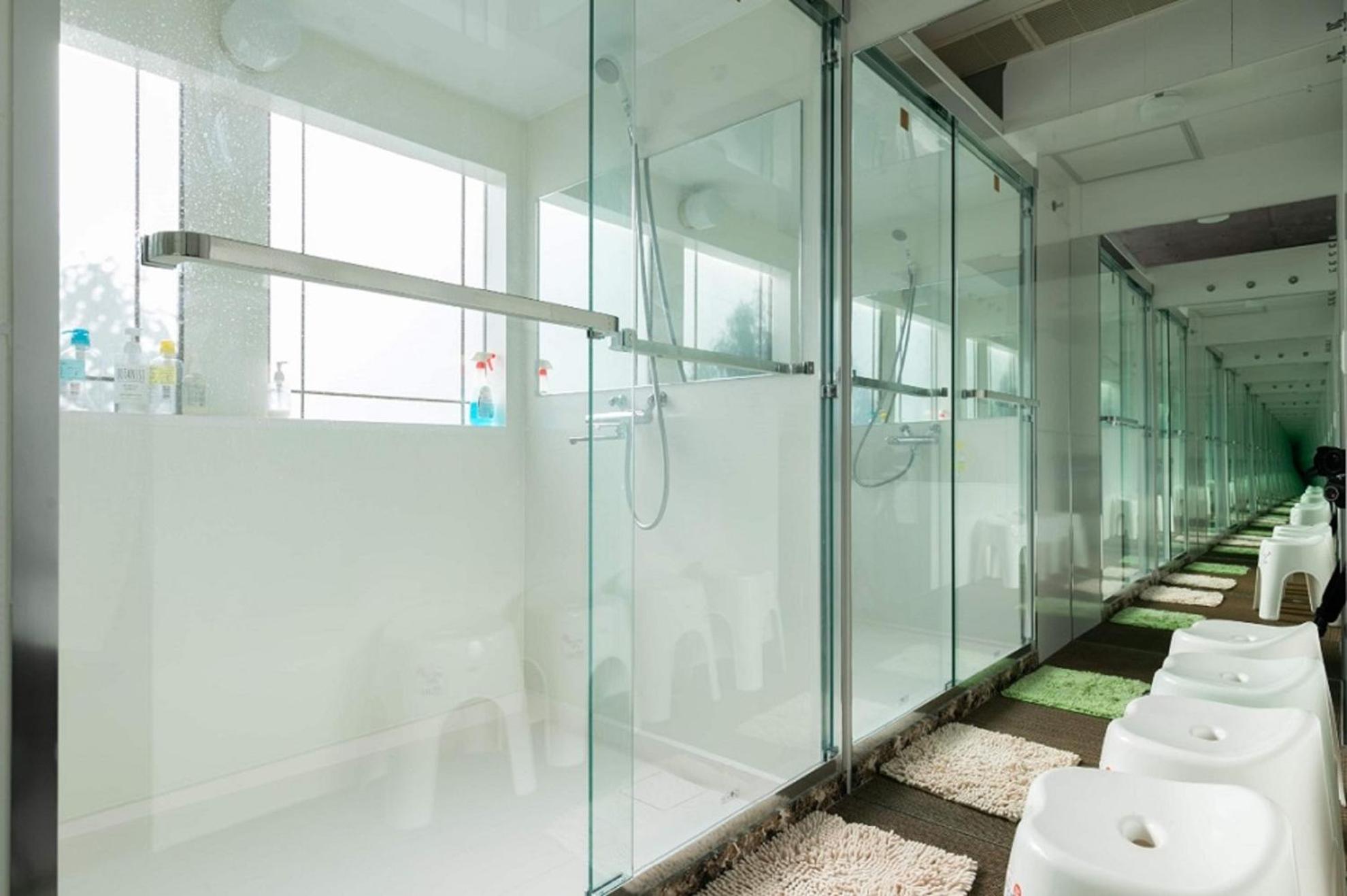Hotel Adonis Tokyo - LGBTQ Friendly Men Only Hostel