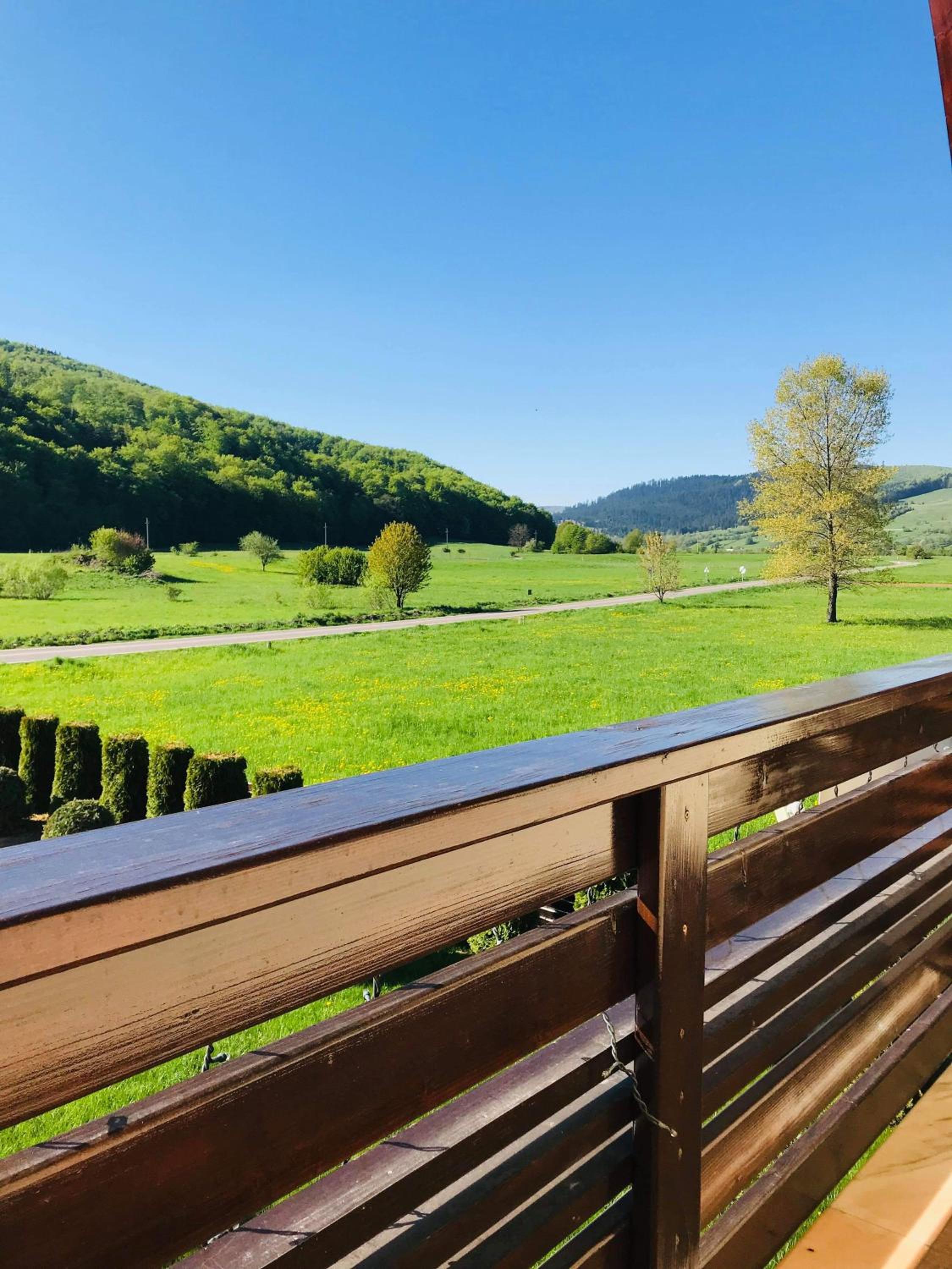 Pensiunea Miorița Putna view 2