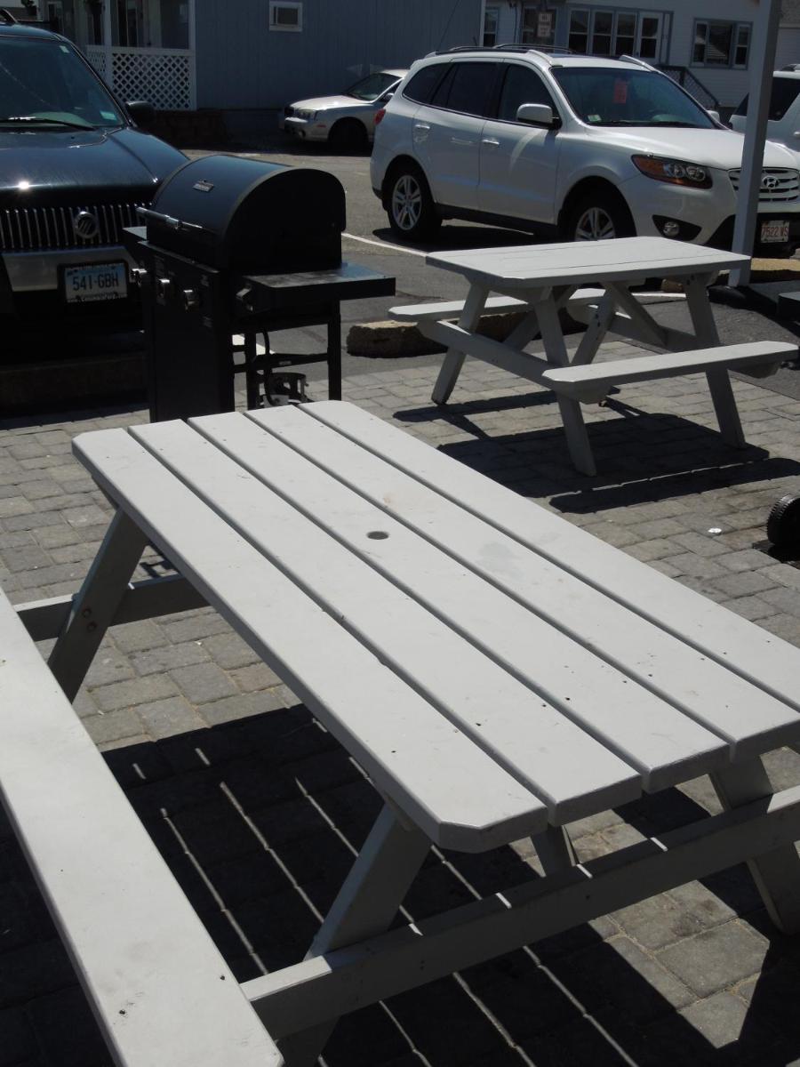 outdoor BBQ area