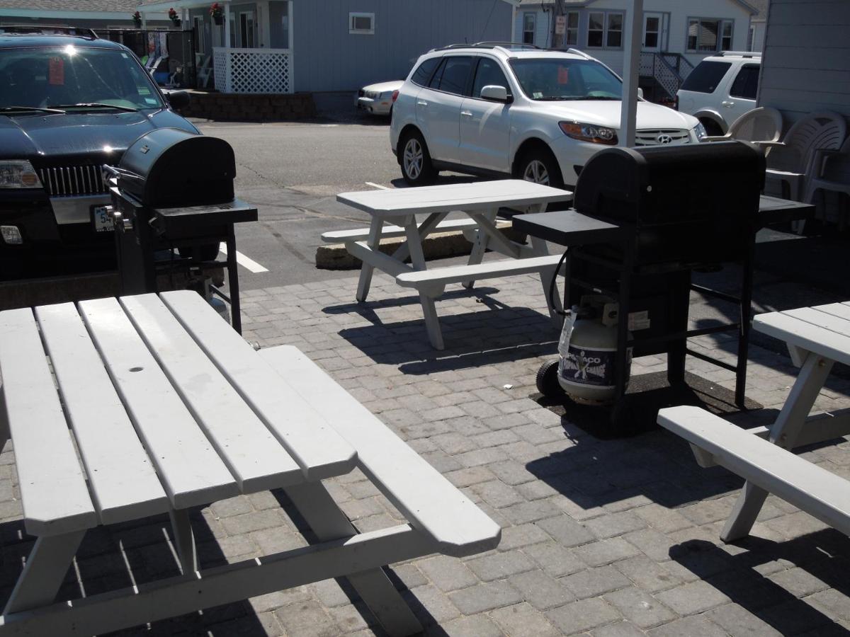outdoor BBQ area