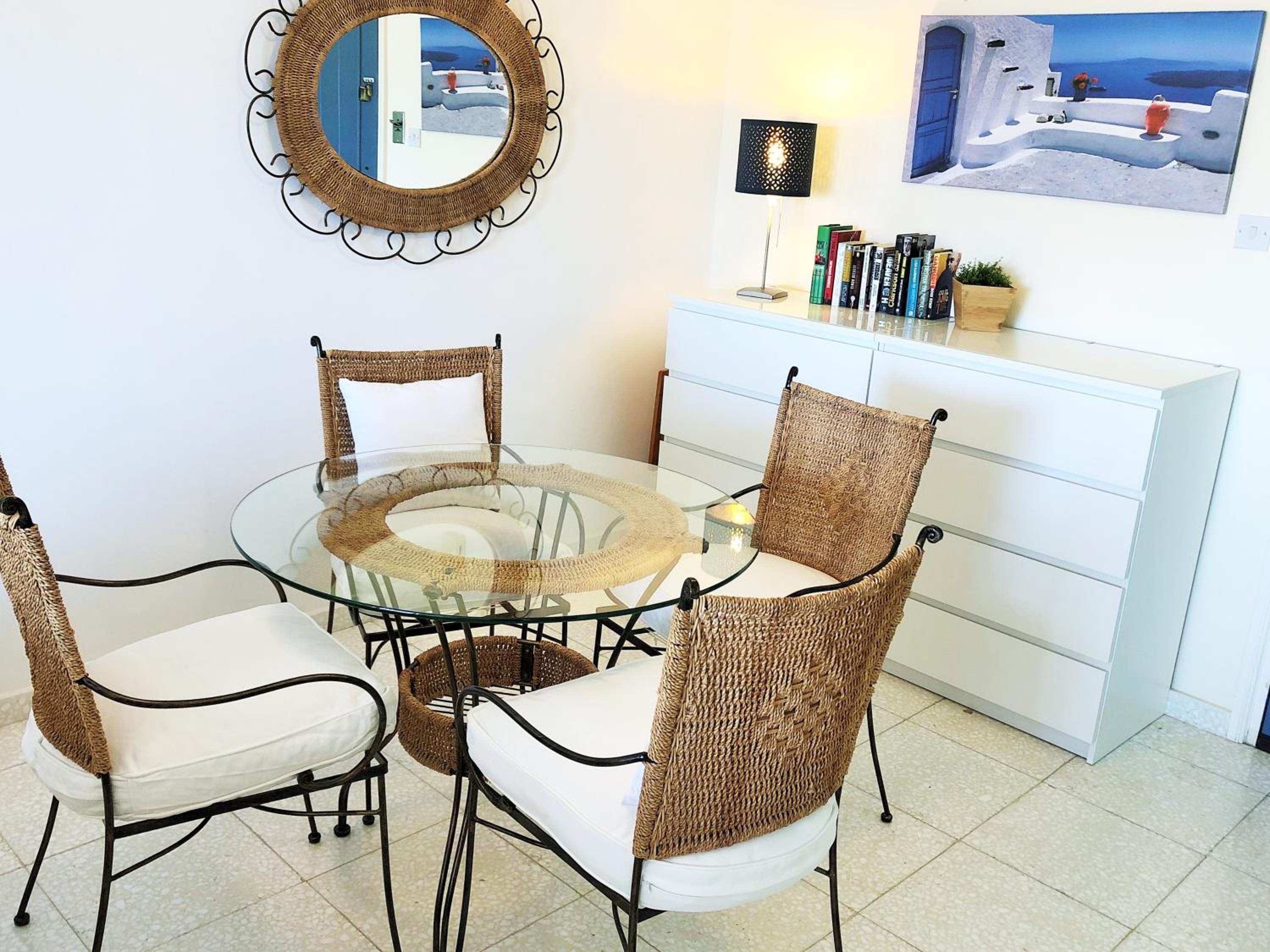 Regina Gardens, Phase 1 (Sea View)