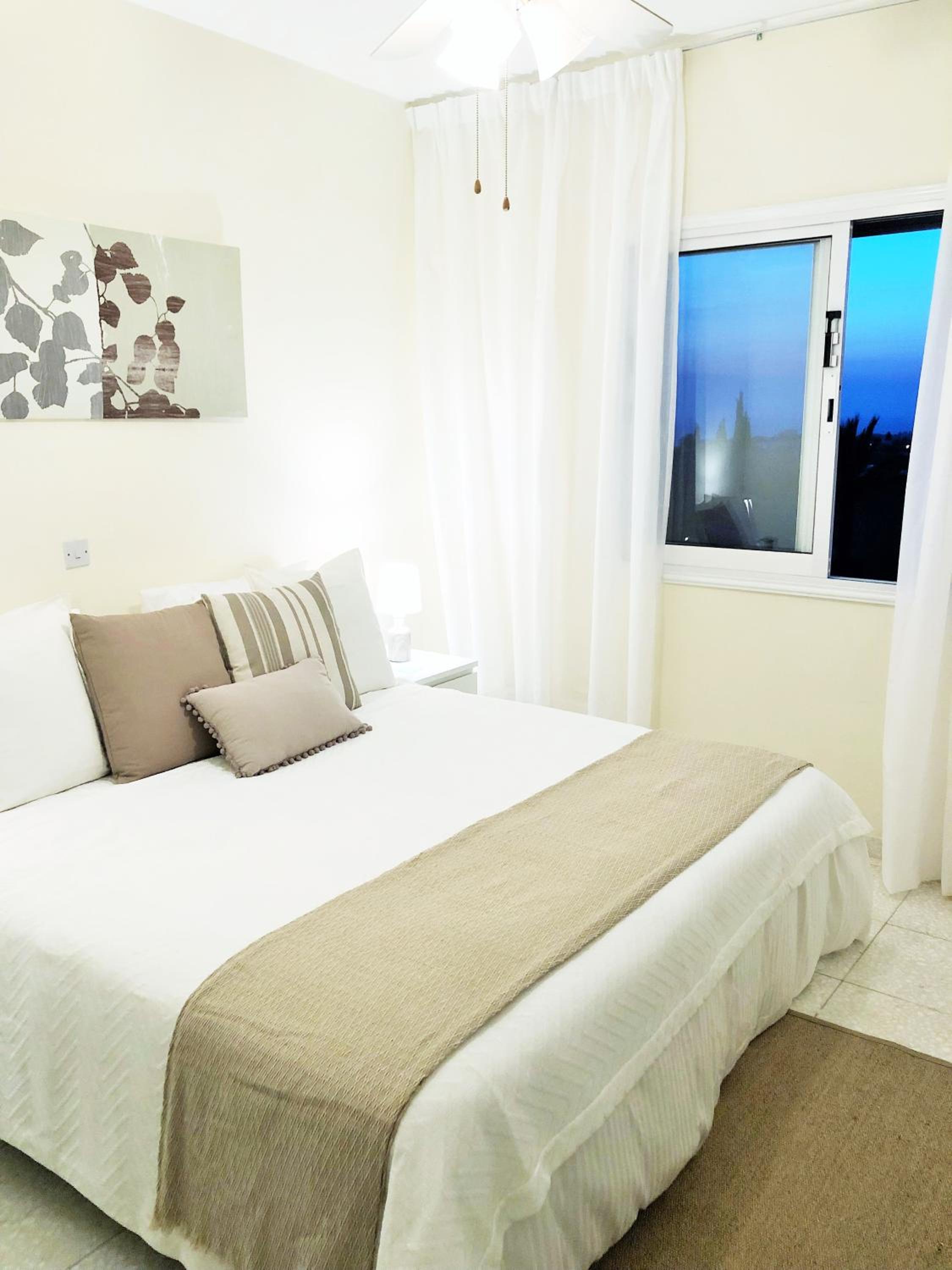 Regina Gardens, Phase 1 (Sea View)