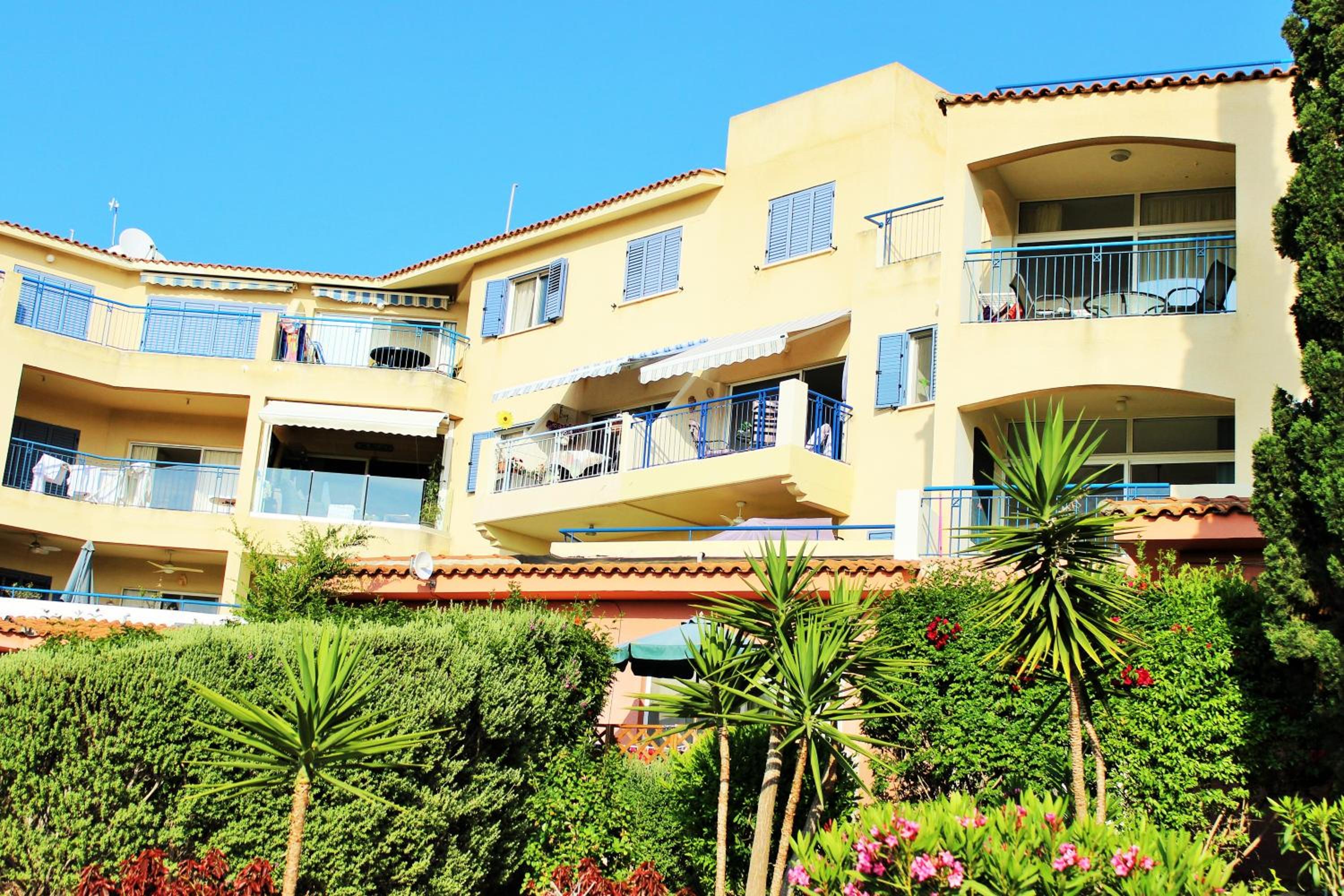 Regina Gardens, Phase 1 (Sea View)
