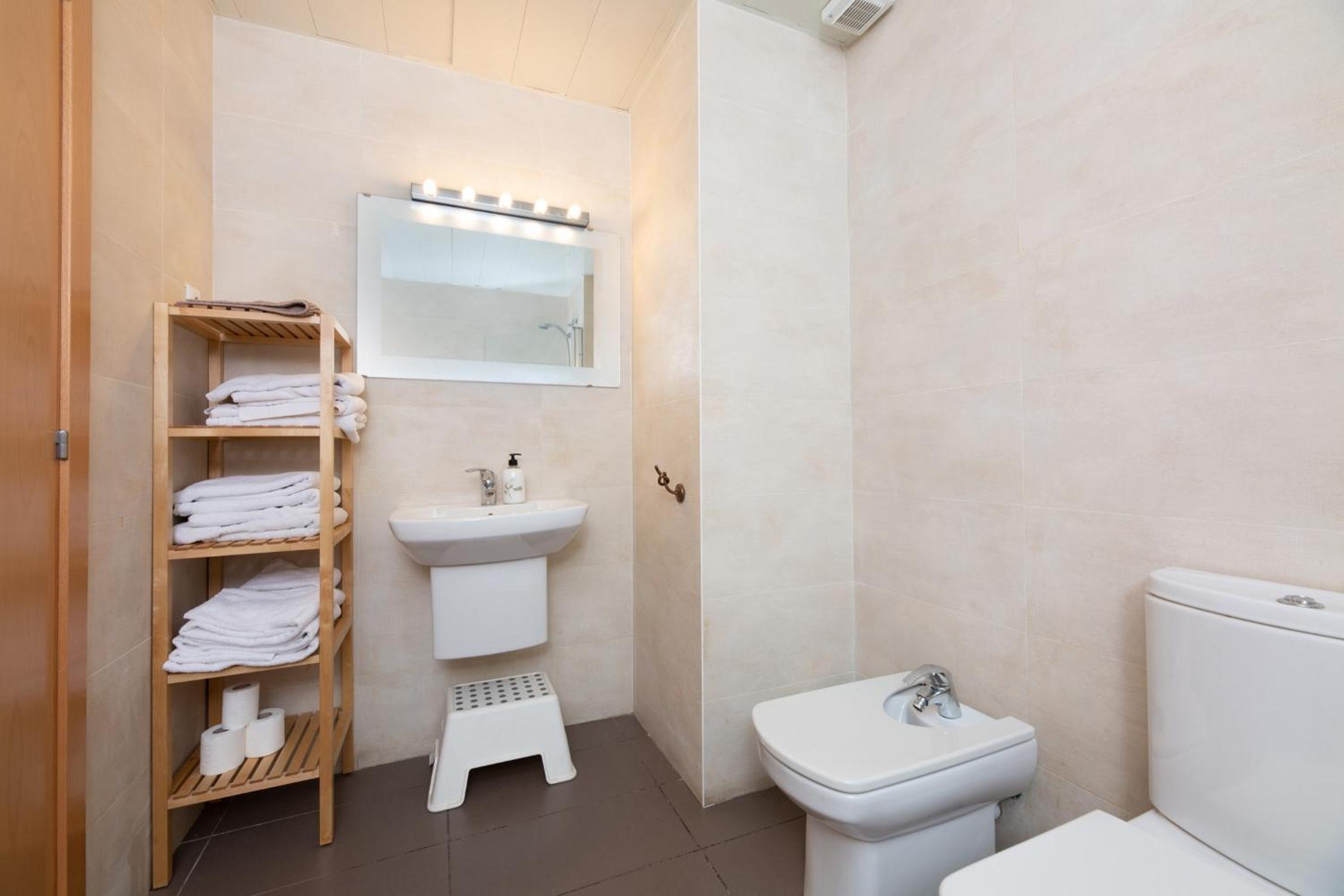 Apartamentos Cornellalux