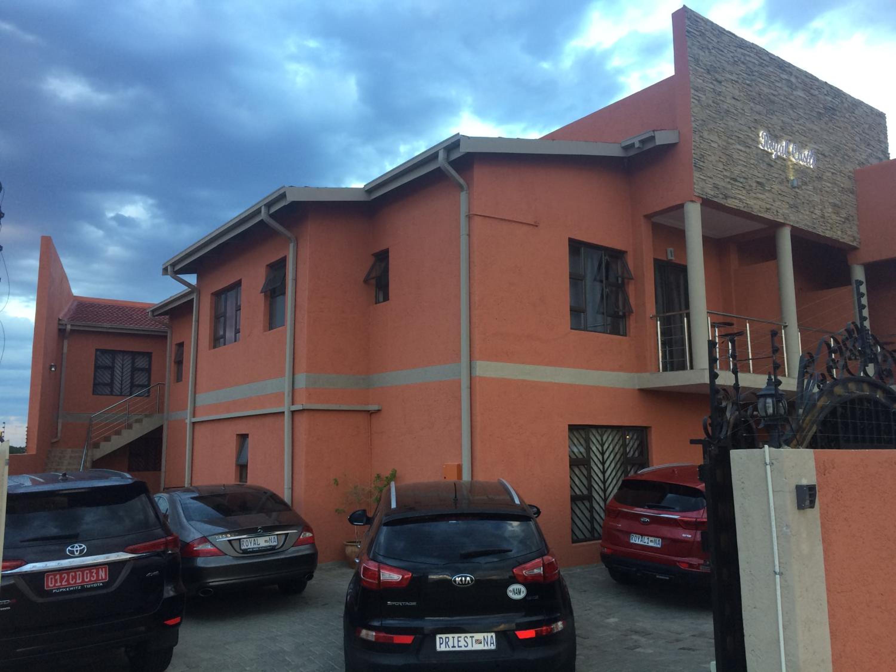 Photo 8
