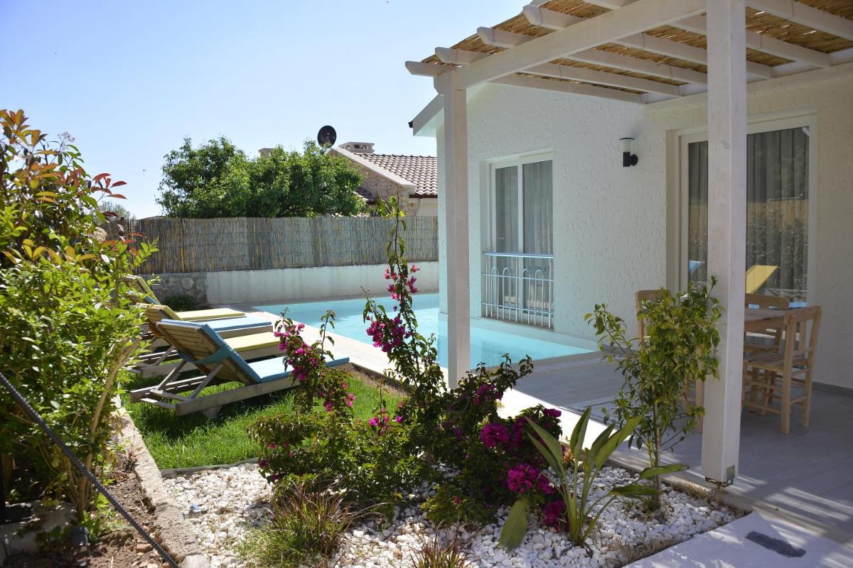 outdoor BBQ area