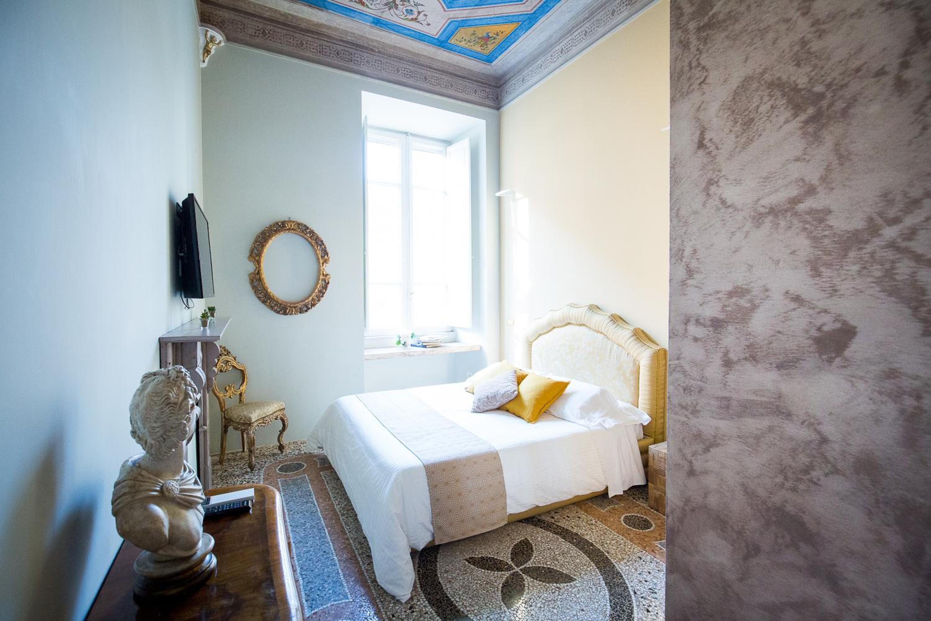 Nerva Accommodation Cavour