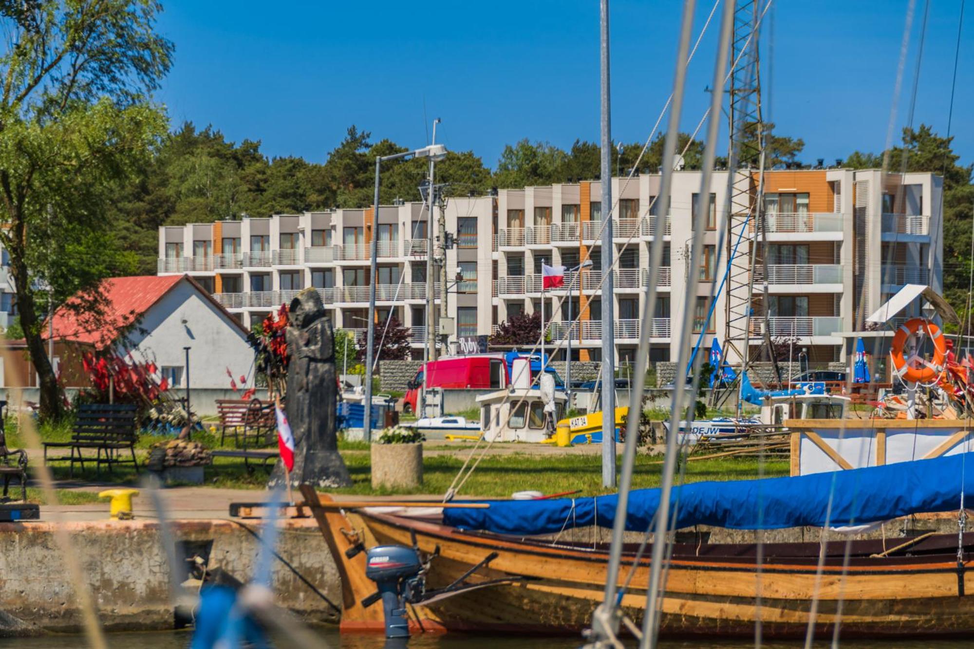 APARTAMENTY MIERZEJA - MARINA, Kąty Rybackie, 100 m od Zalewu Wiślanego, Bezpłatny Meleks