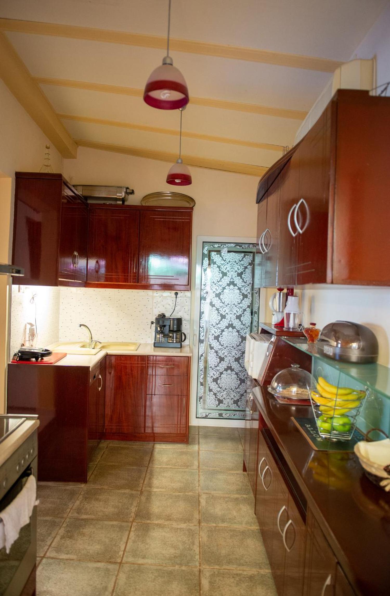 Orestis House