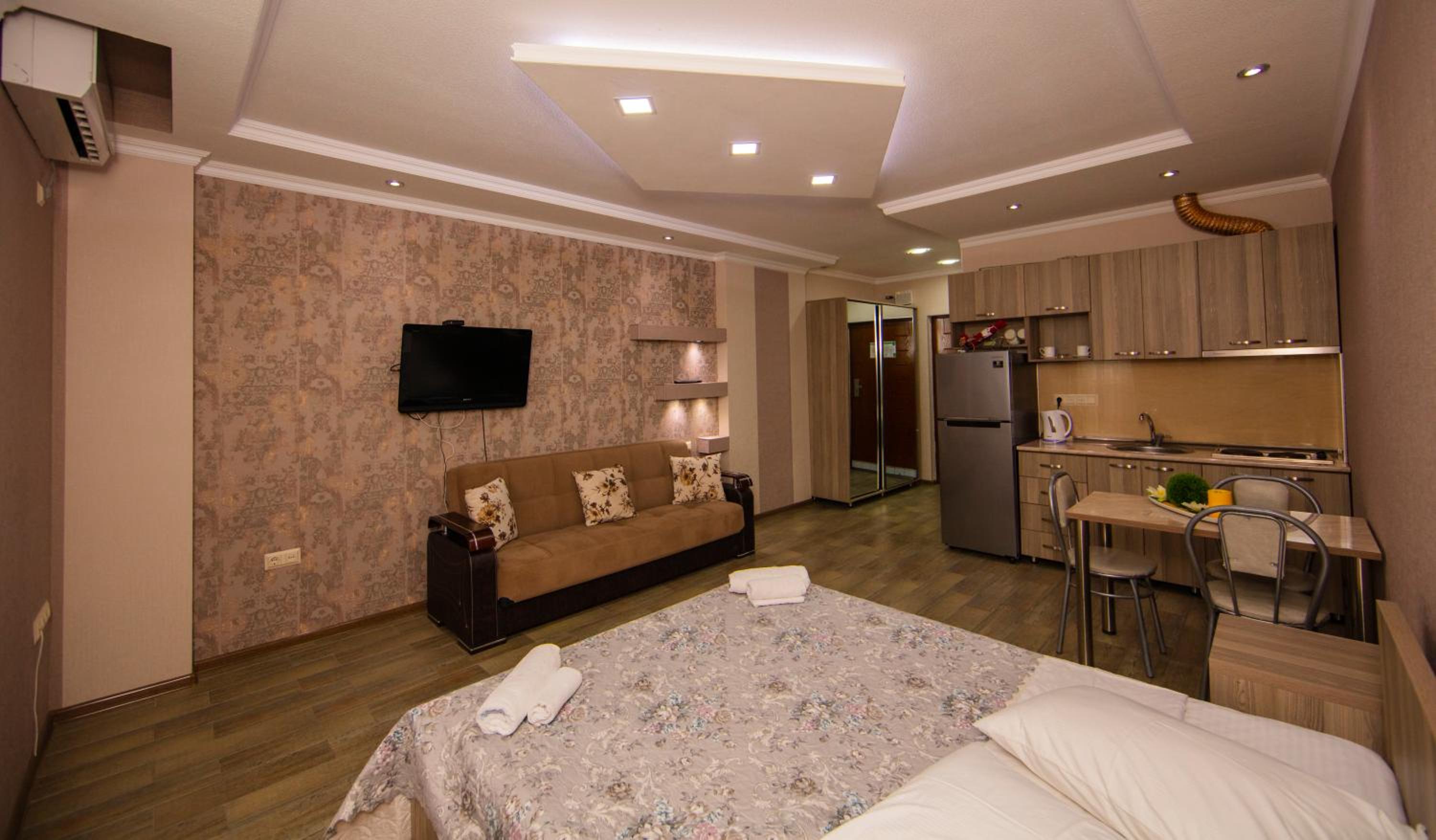 Orbi Sea Towers Suite view 5