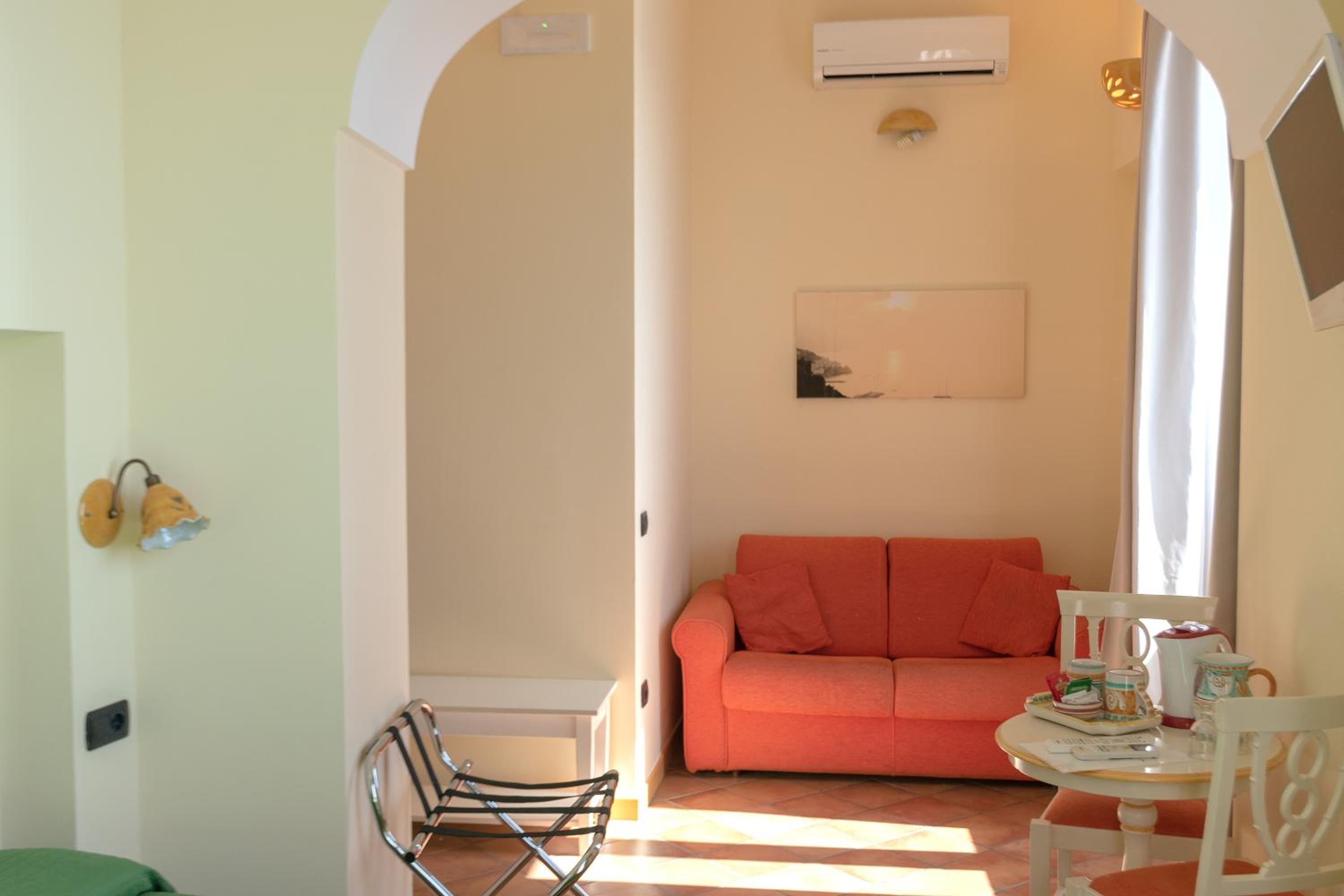 B&B Il Porticciolo di Amalfi photo 5