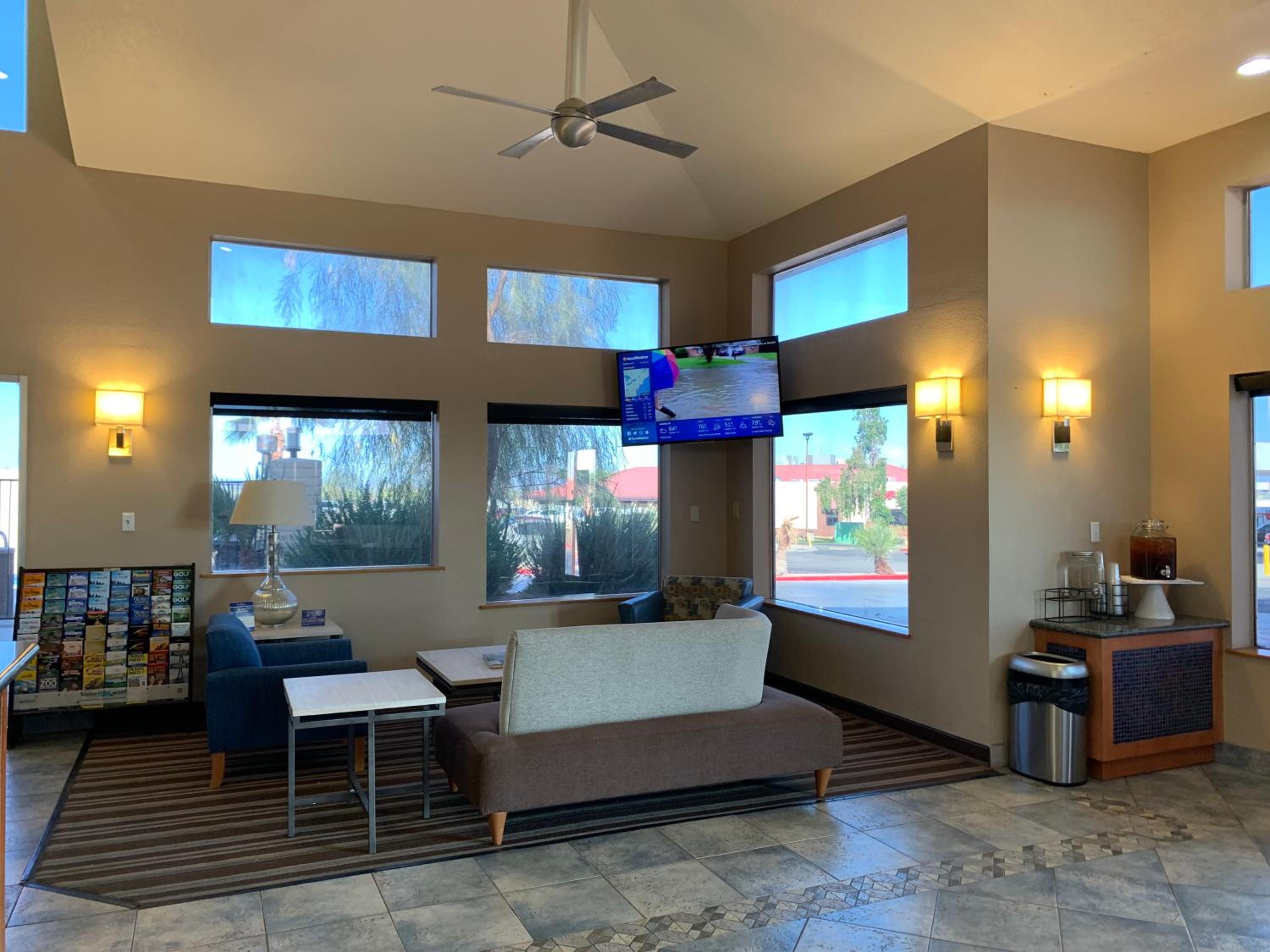 Best Western Desert Oasis - Property Image 8