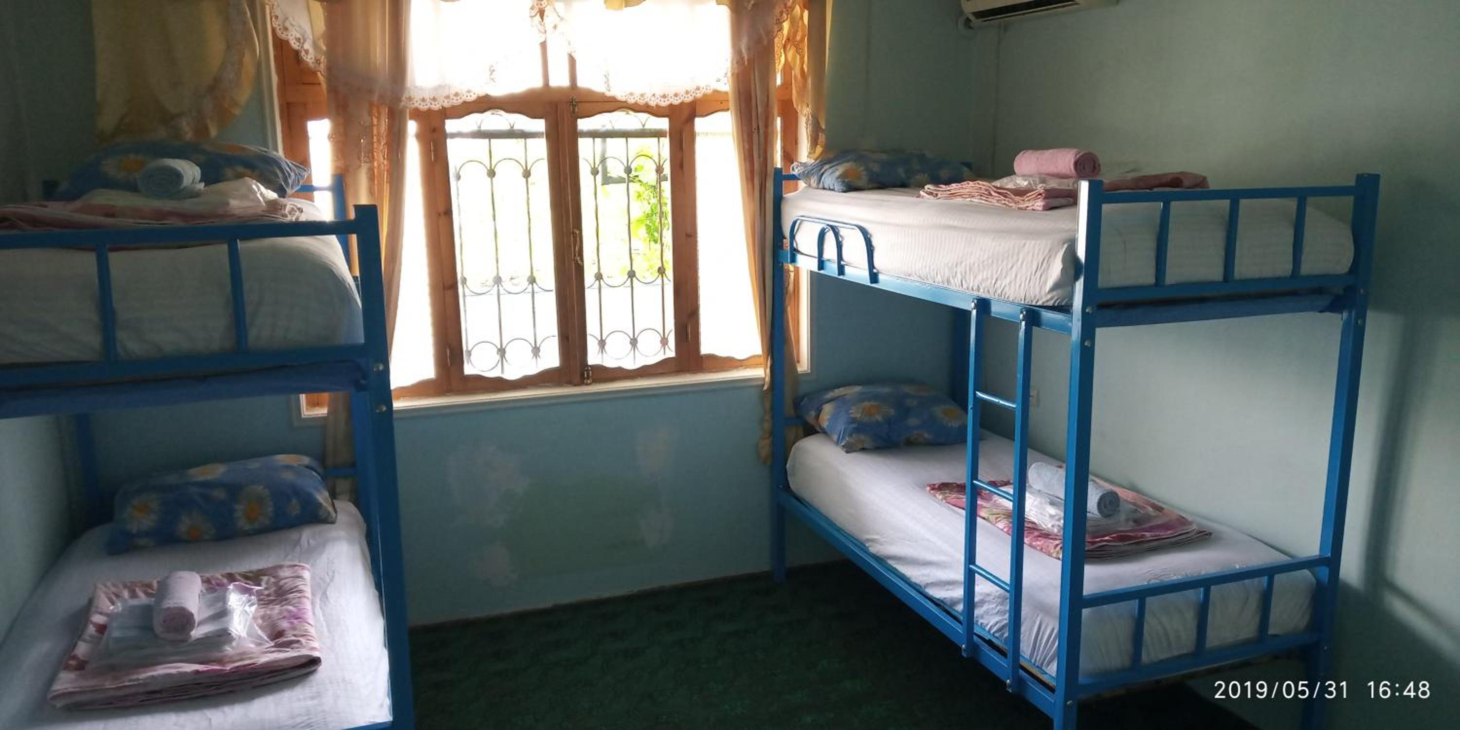 Canal Hostel